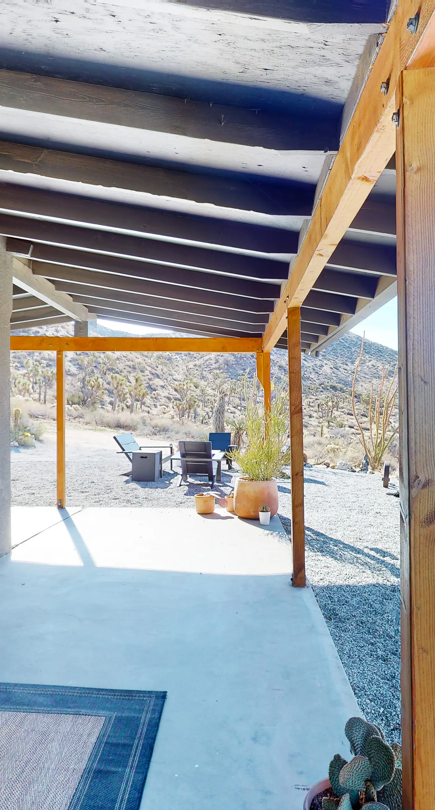 Desert Noir Retreat