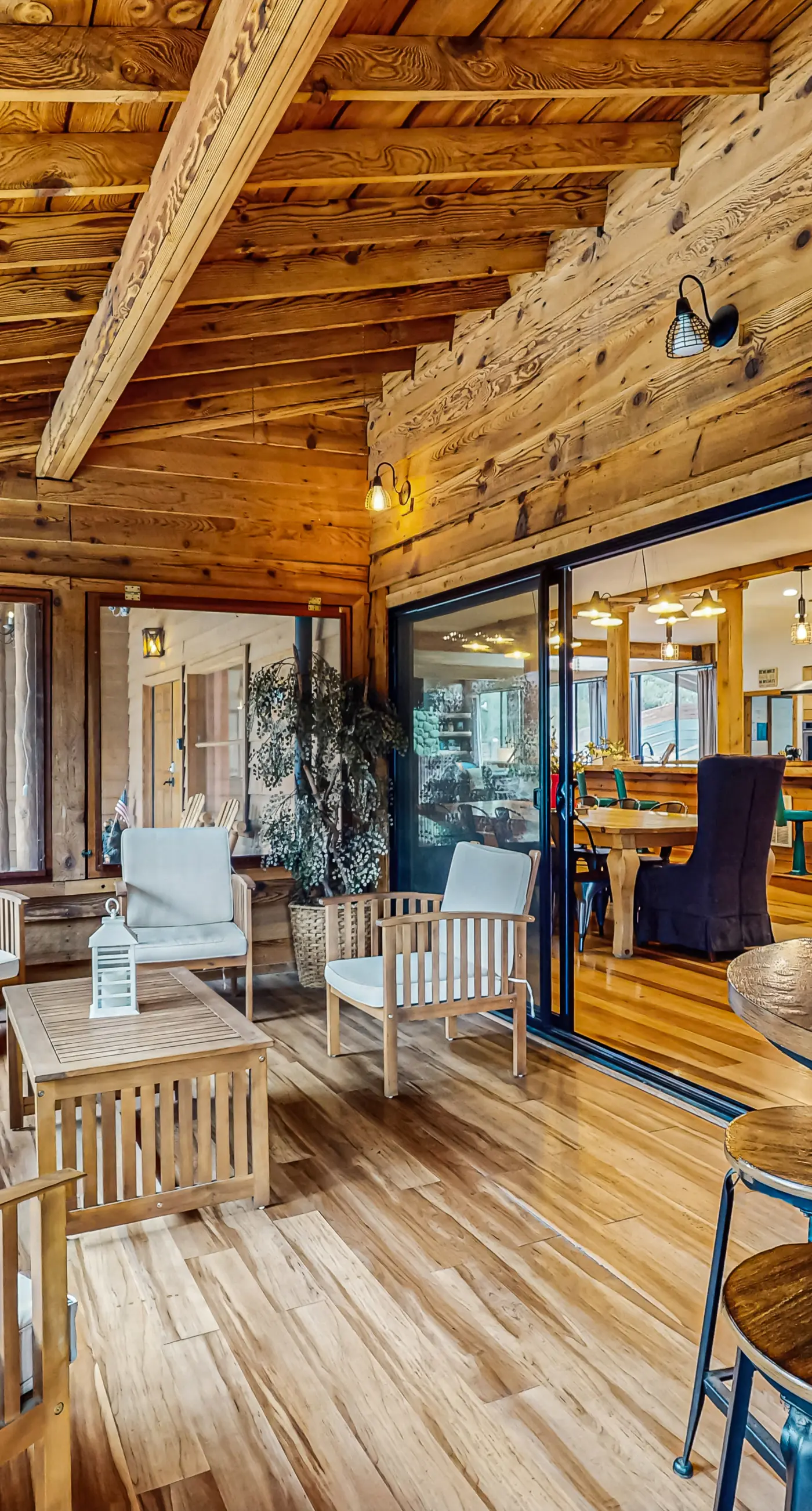 Hidden Lodge