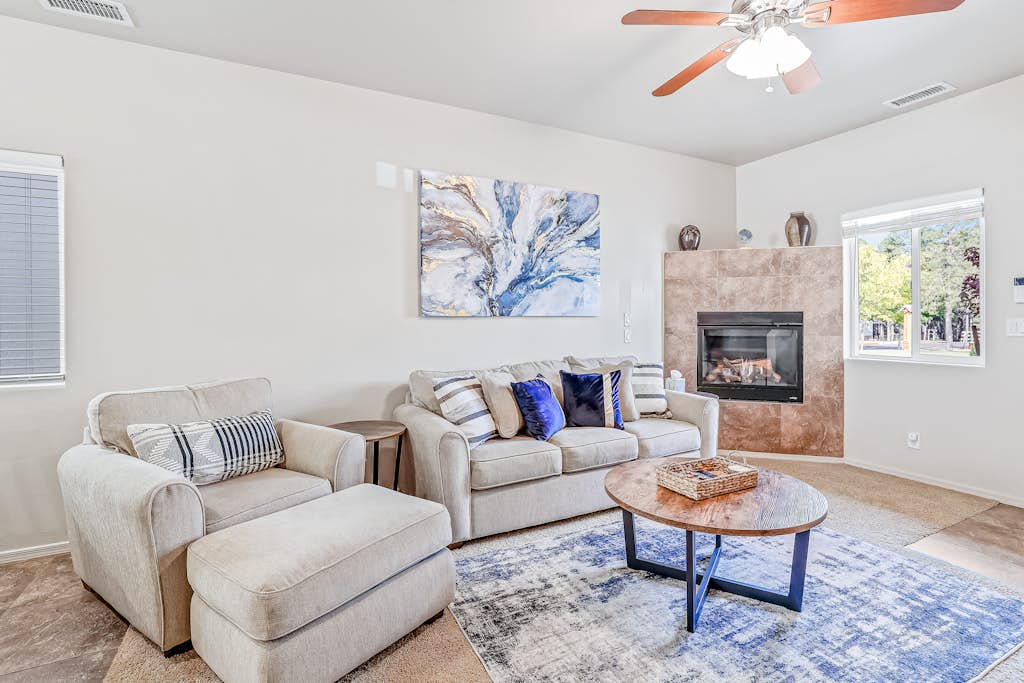 Inviting Family Home Near Town with Amazing Views, Fast WiFi, & Central AC