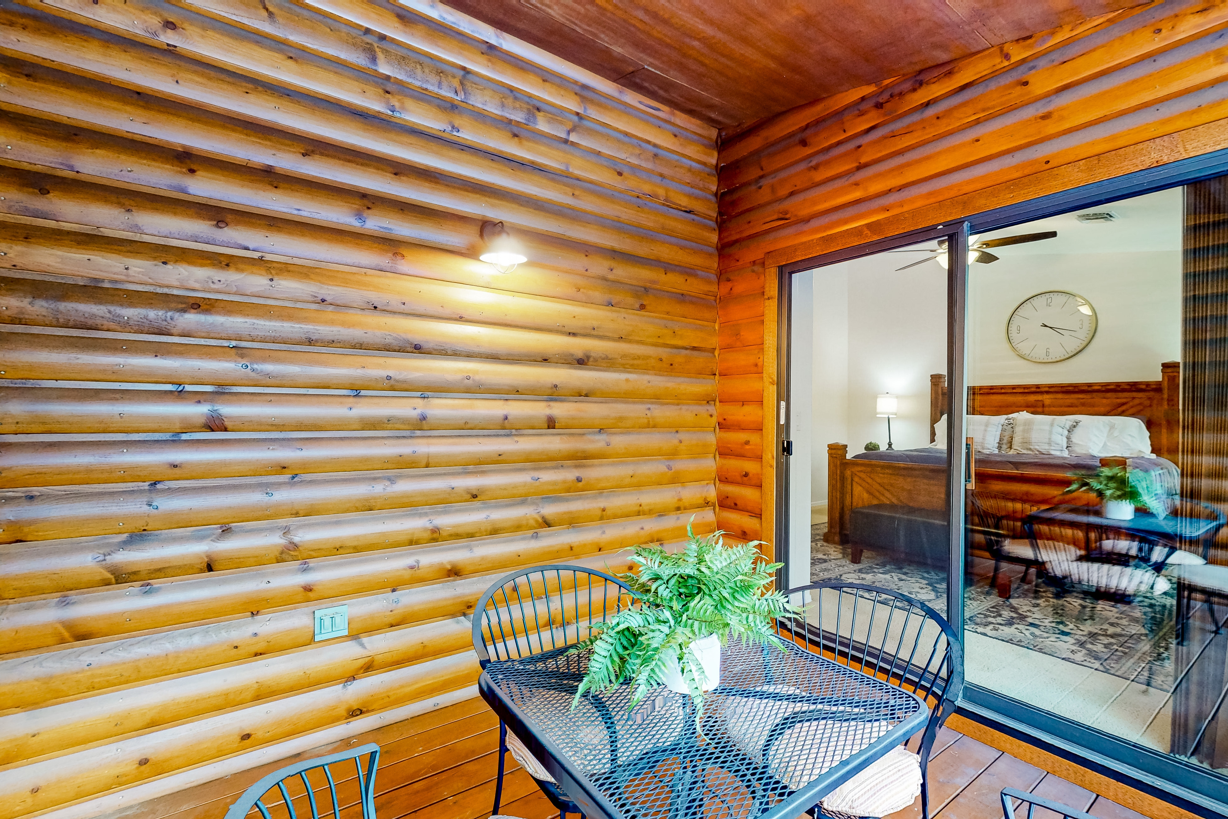 Two-story cabin with furnished decks, fireplace, washer/dryer, & central AC