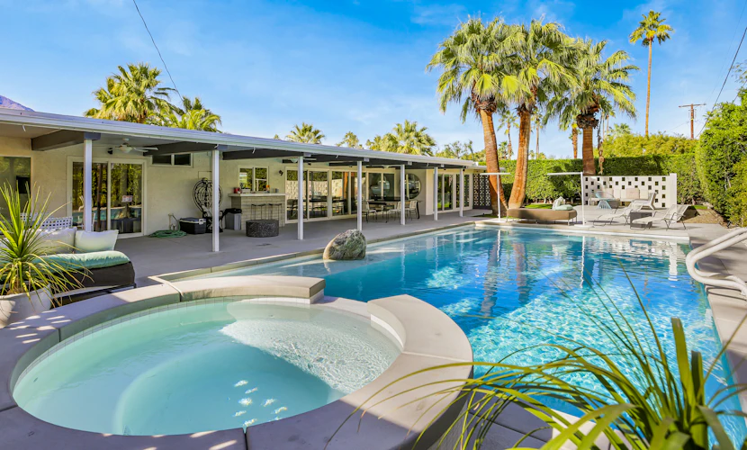 Luxury Home with Private Pool - Central AC, Fireplace, W/D & WiFi - Dog-Friendly