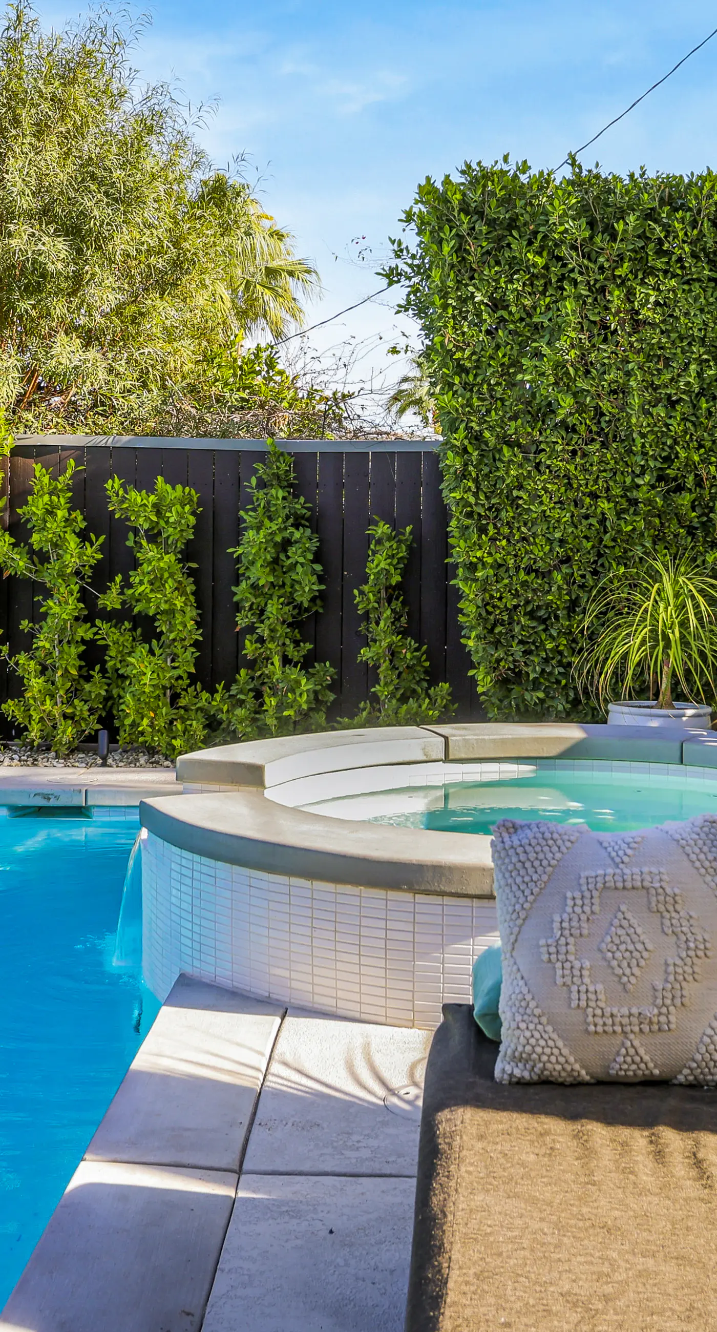 The Burton Estate - 3992