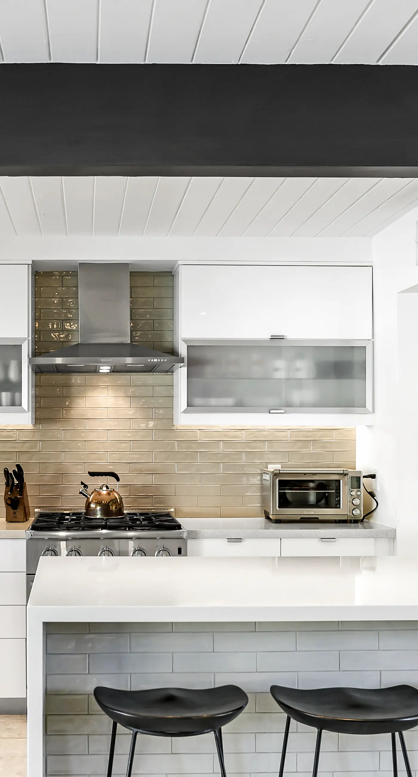 The Burton Estate - 3992