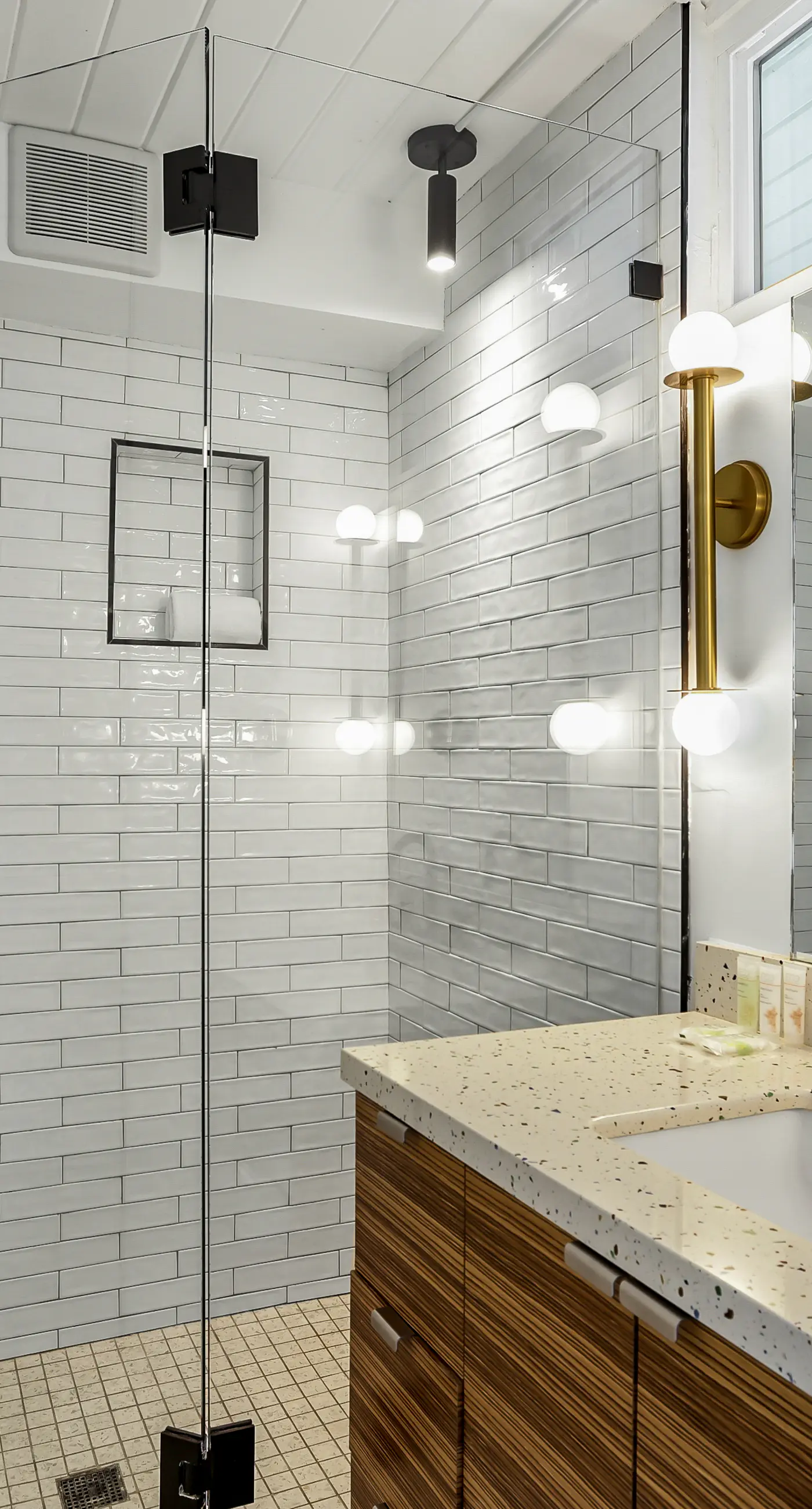 The Burton Estate - 3992