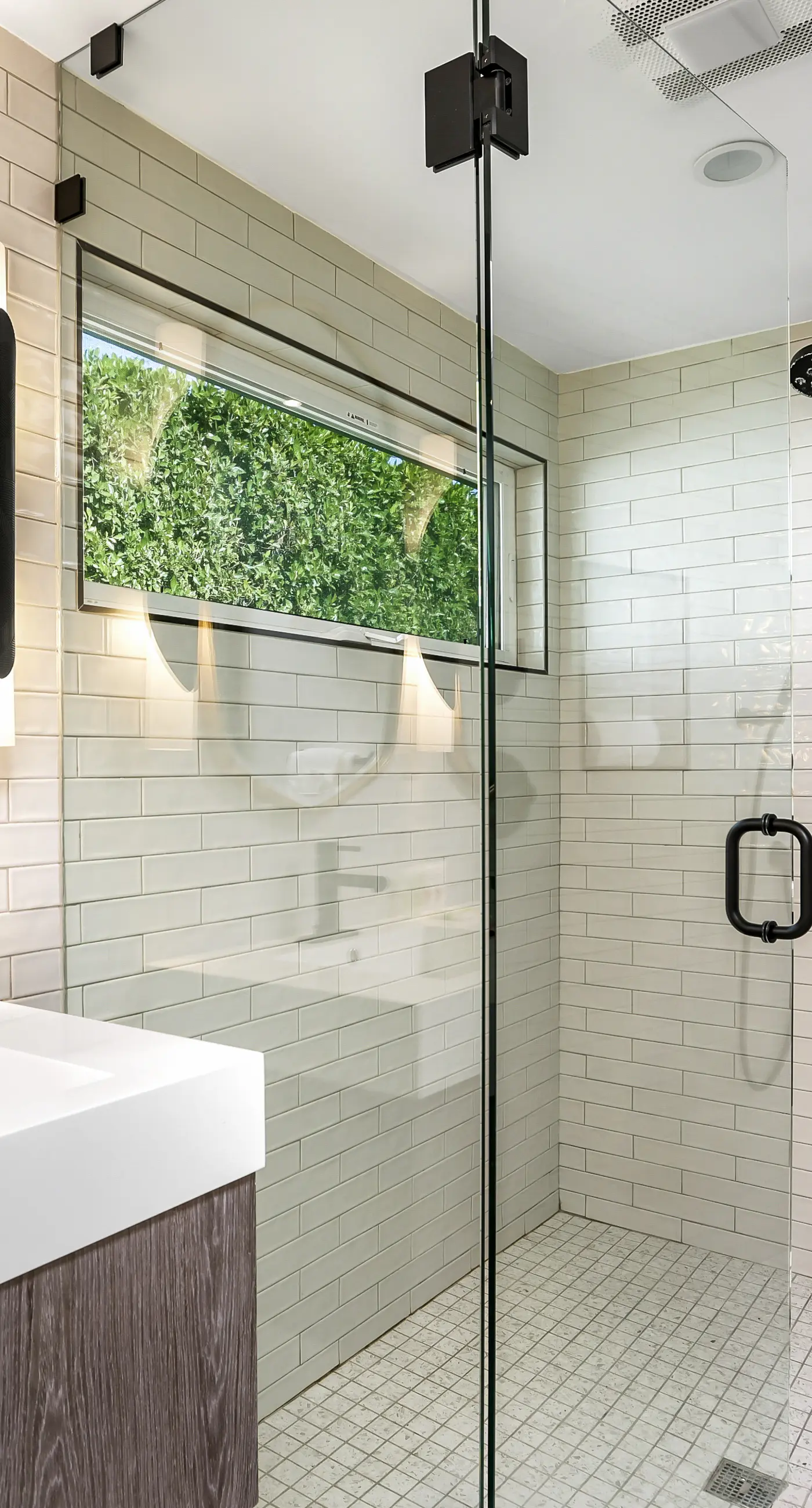 The Burton Estate - 3992