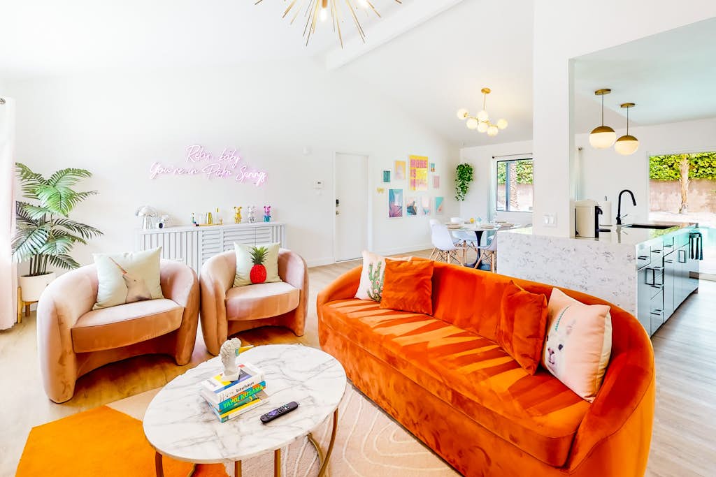 Dog-friendly desert dream with a private pool, pool spa, & putting green