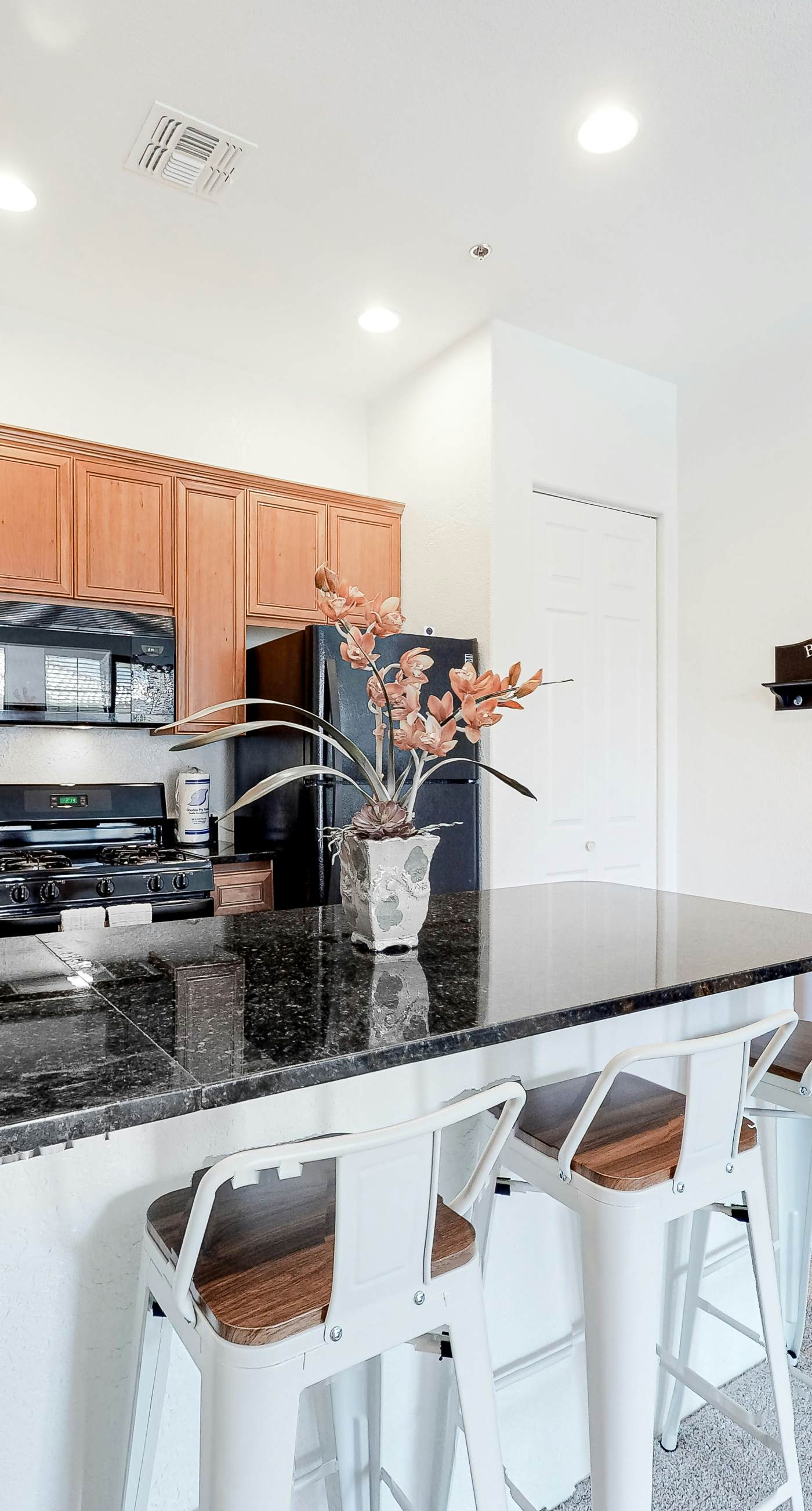 Sunny Days Retreat-260042