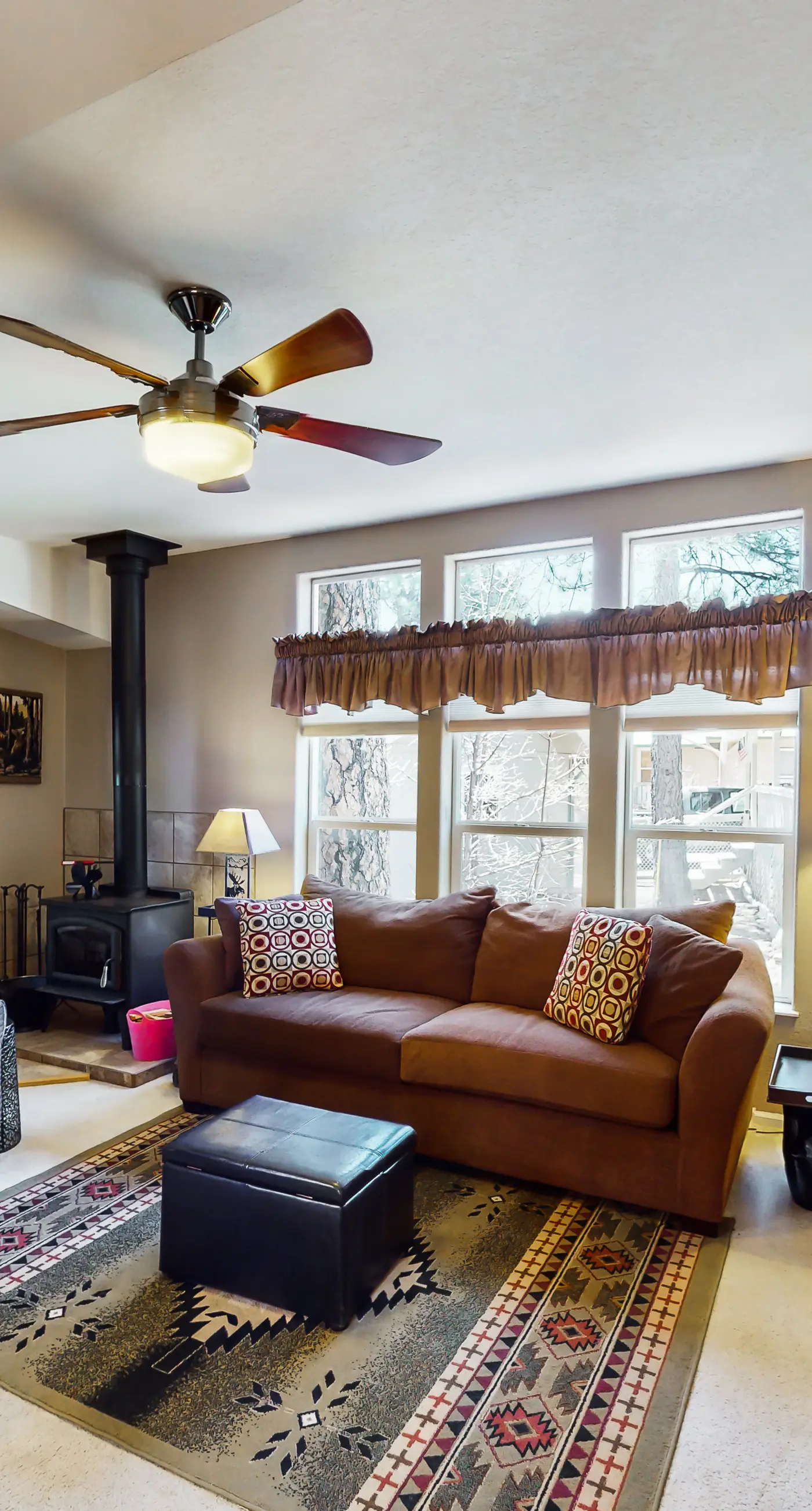 The Bear House in Munds Park