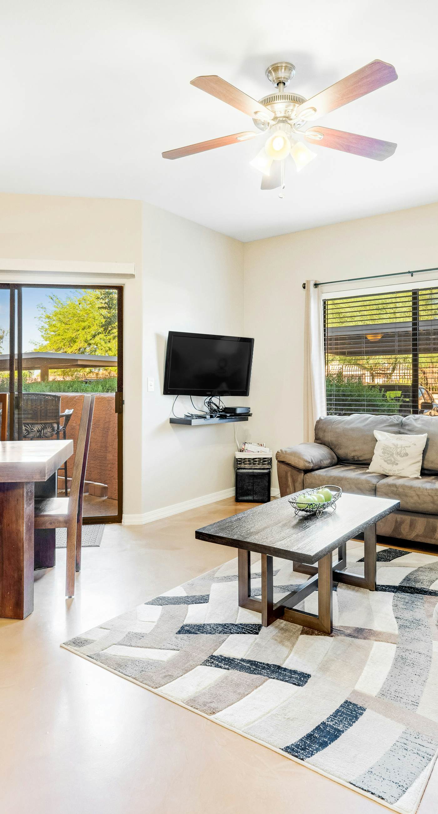 Desert Breeze Villas #137