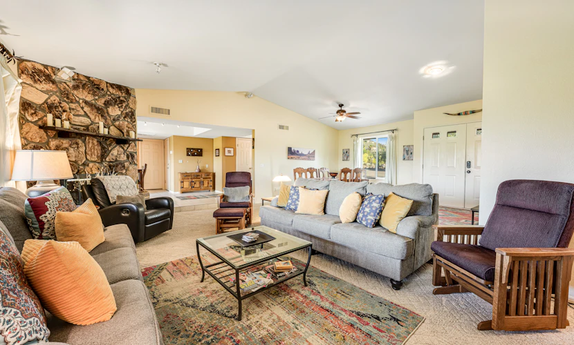 Dog-friendly, Cave Creek home with covered patio, hot tub & mountain views