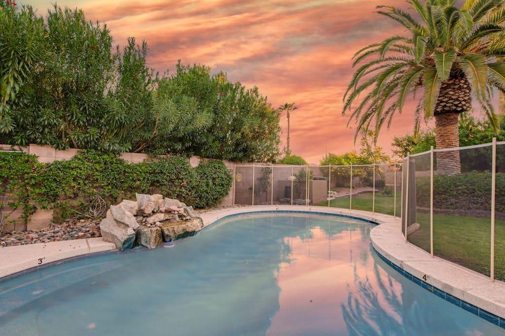 Fantastic home with private heated pool, grill, Ping-Pong & enclosed backyard