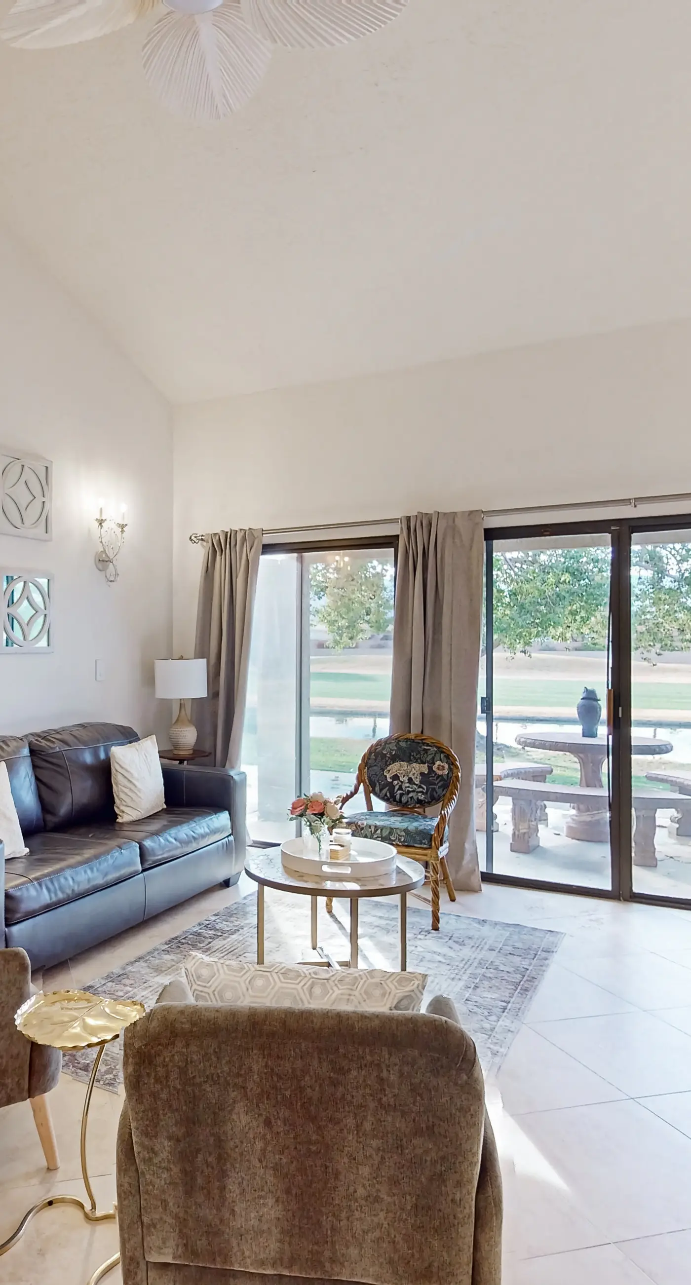 Palm Desert Resorter 16-18