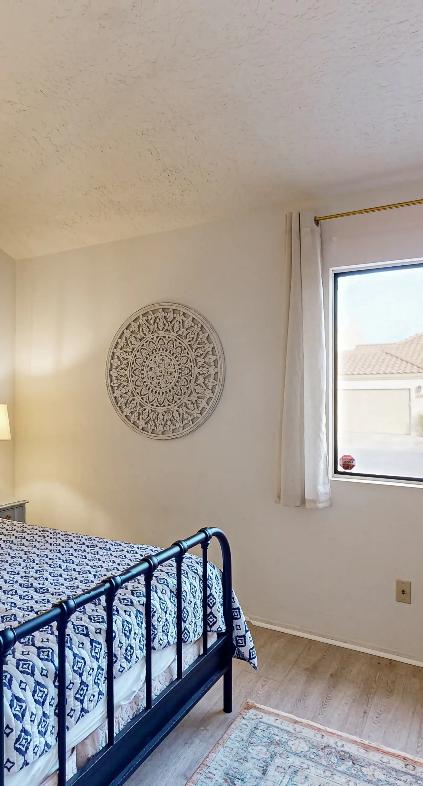 Palm Desert Resorter 16-18