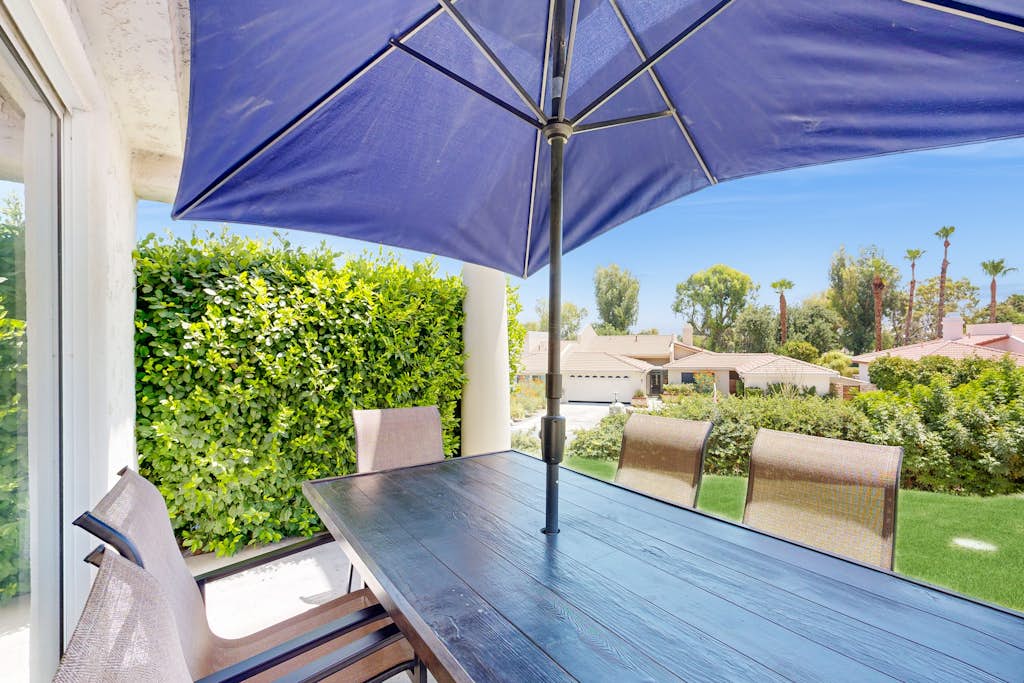 Desert Falls Country Club | Pools, Hot Tub, Tennis, Pickleball & Gym