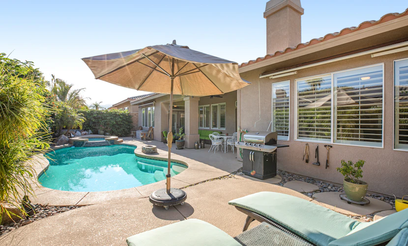 Renovated, family-friendly home with private pool, spa & firepit