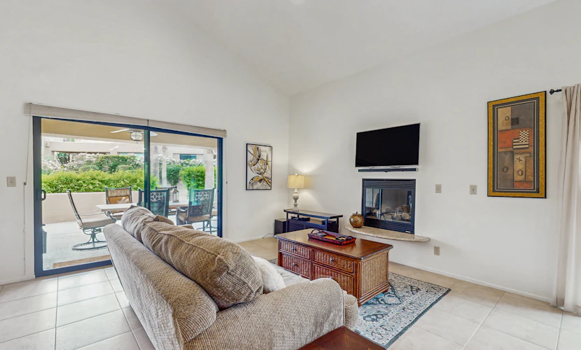 Beautiful Villa at Ironwood Country Club w/Shared Pool & Spa - near Golf Course