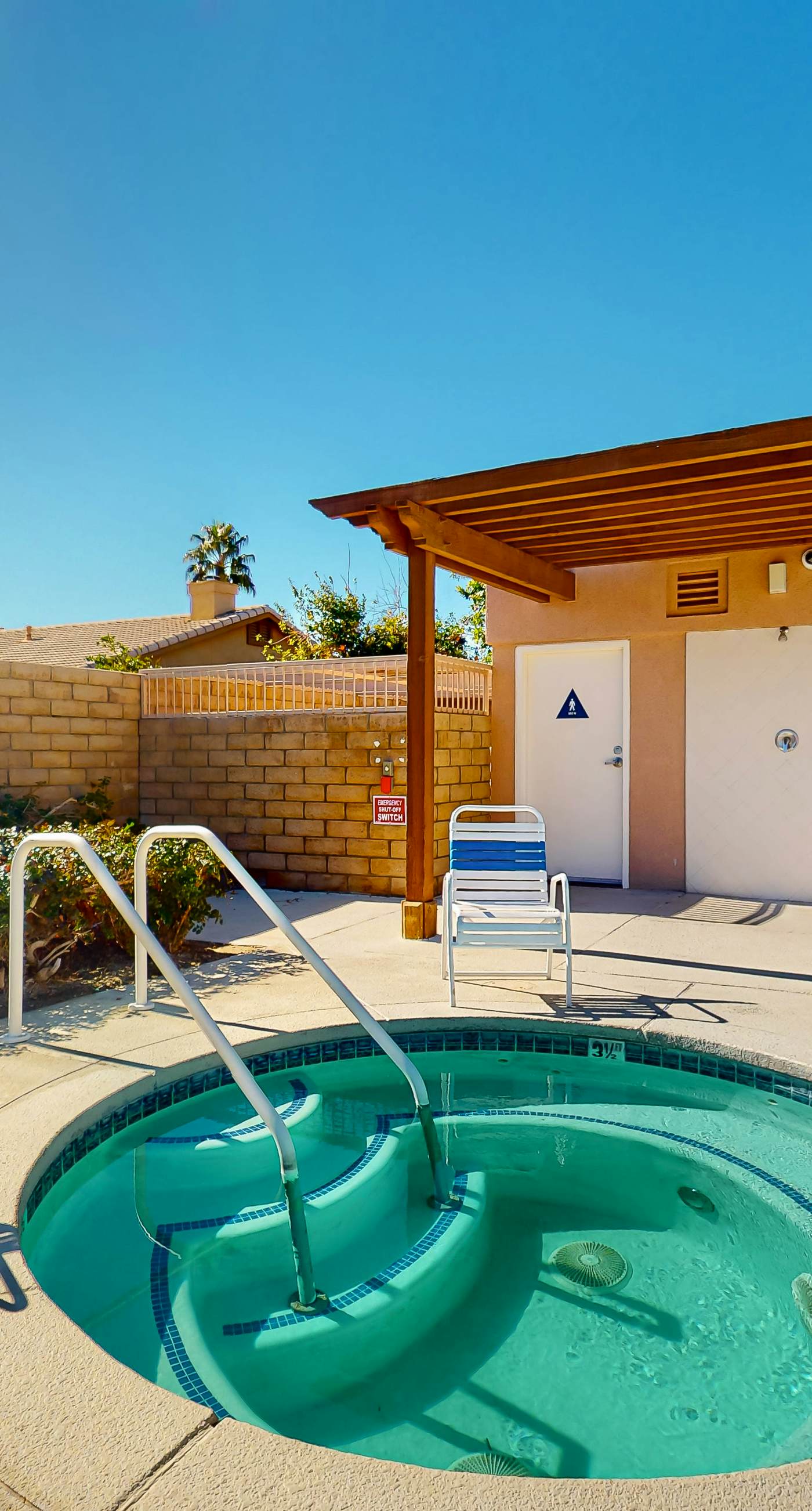 Tranquil Desert Sanctuary