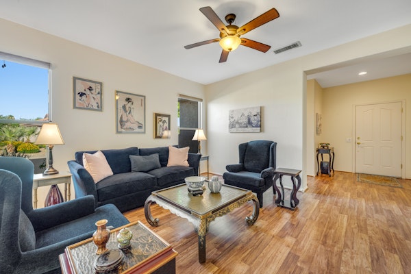 Amazing home with patio, washer/dryer & on-site golf - near sports venues