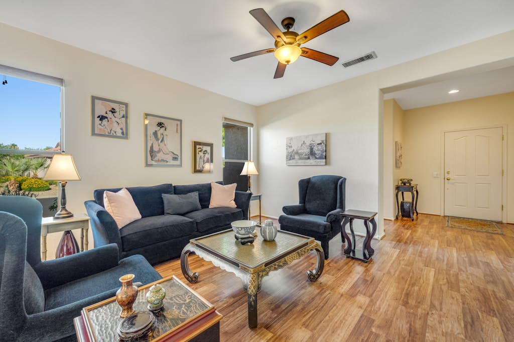 Amazing home with patio, washer/dryer & on-site golf - near sports venues