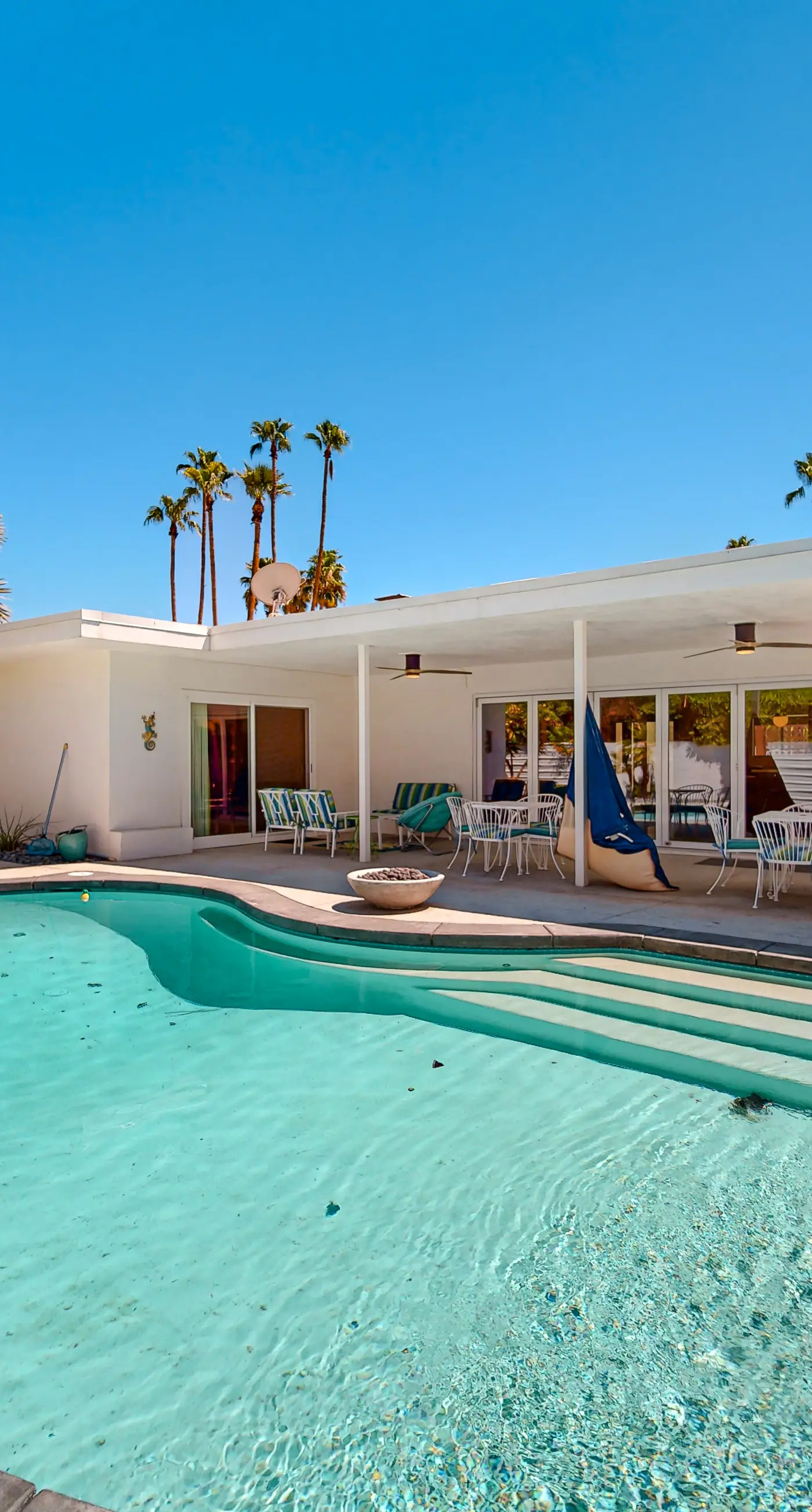Twin Palms Modern