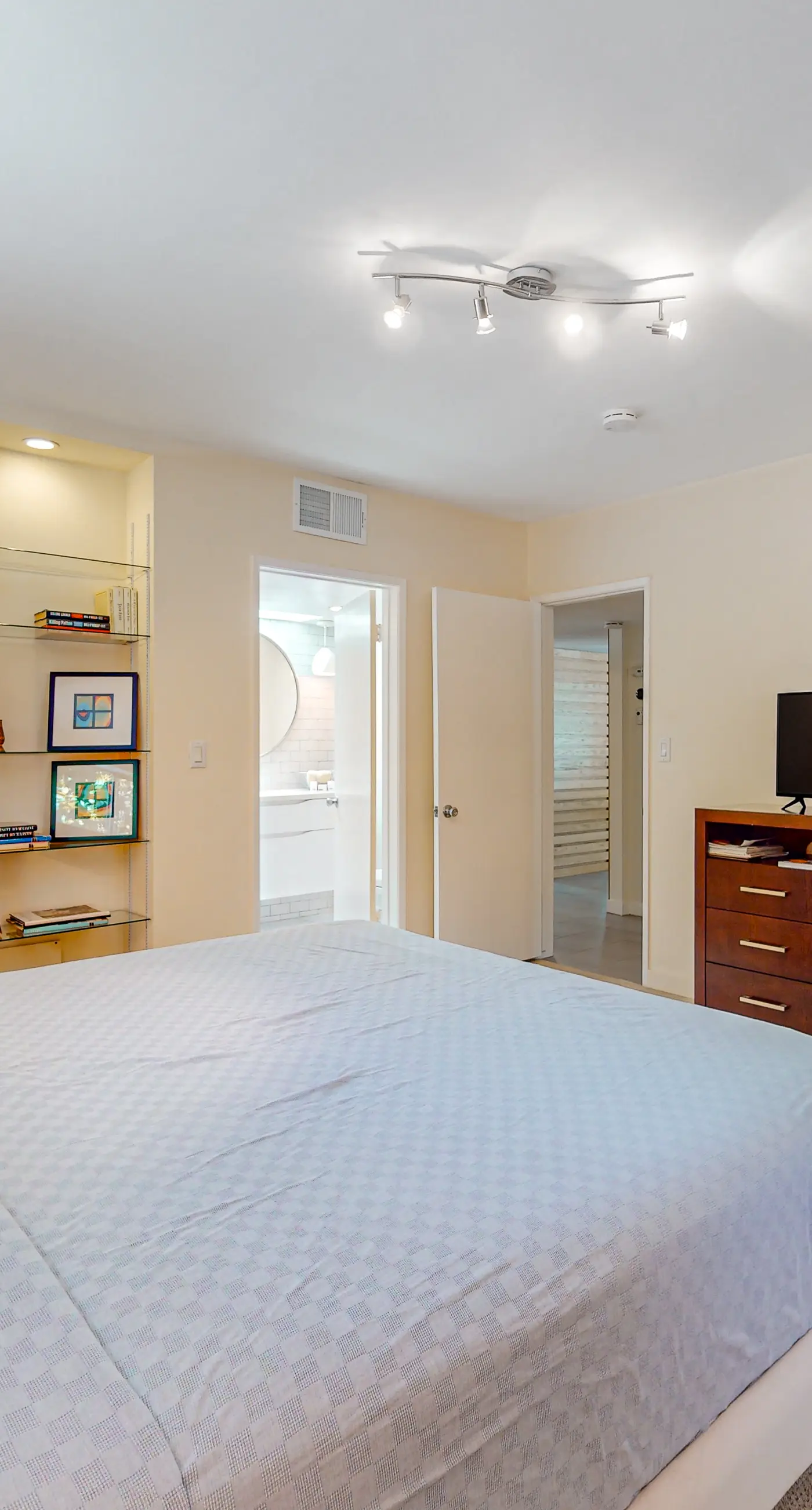 Twin Palms Modern