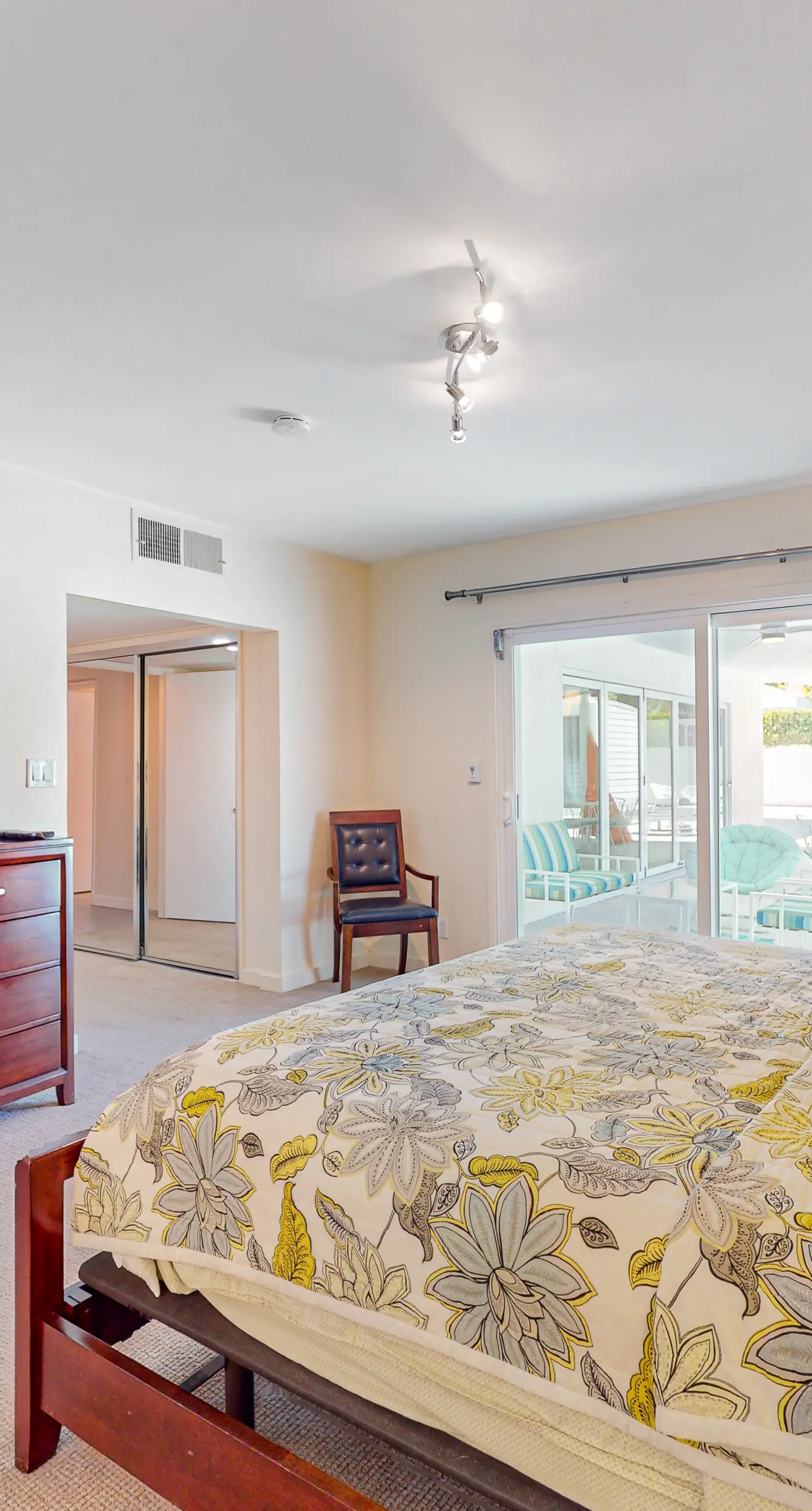 Twin Palms Modern