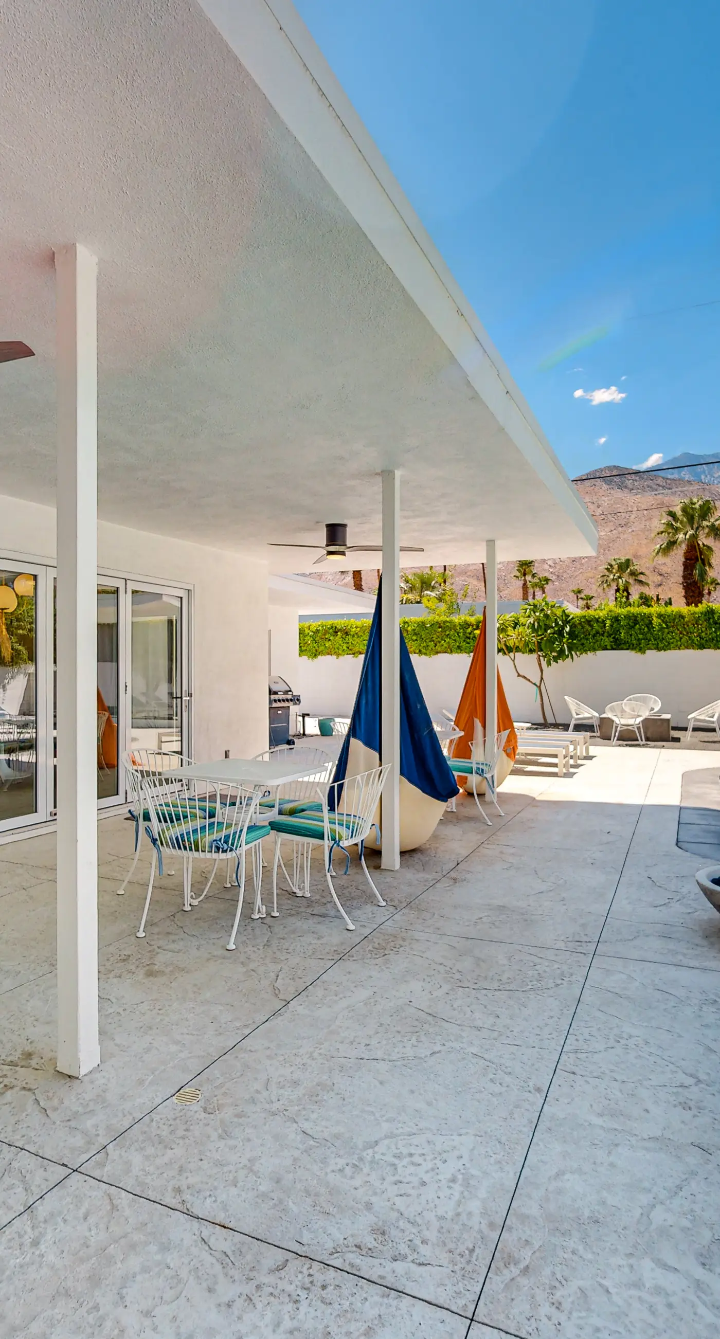 Twin Palms Modern