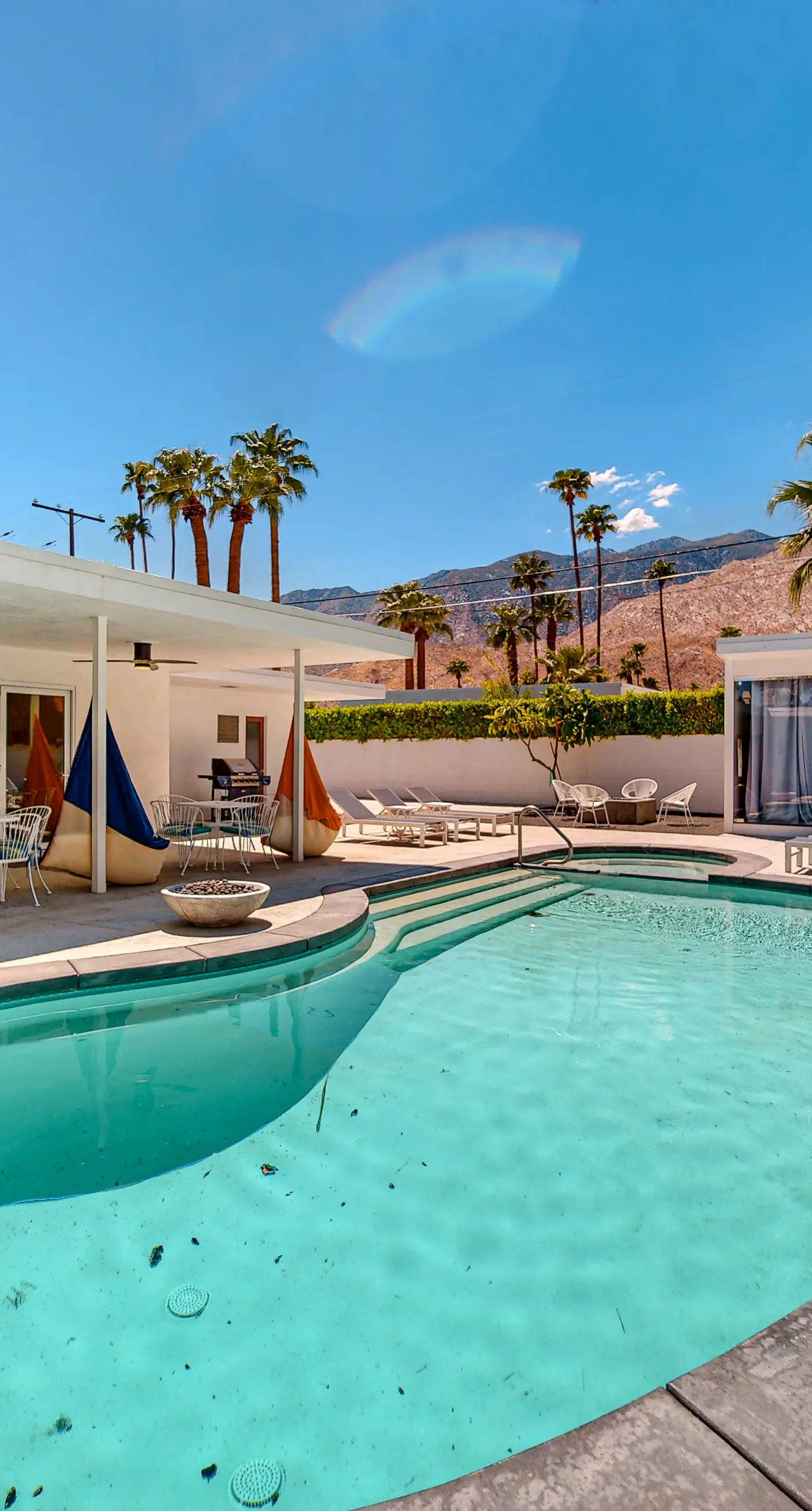Twin Palms Modern