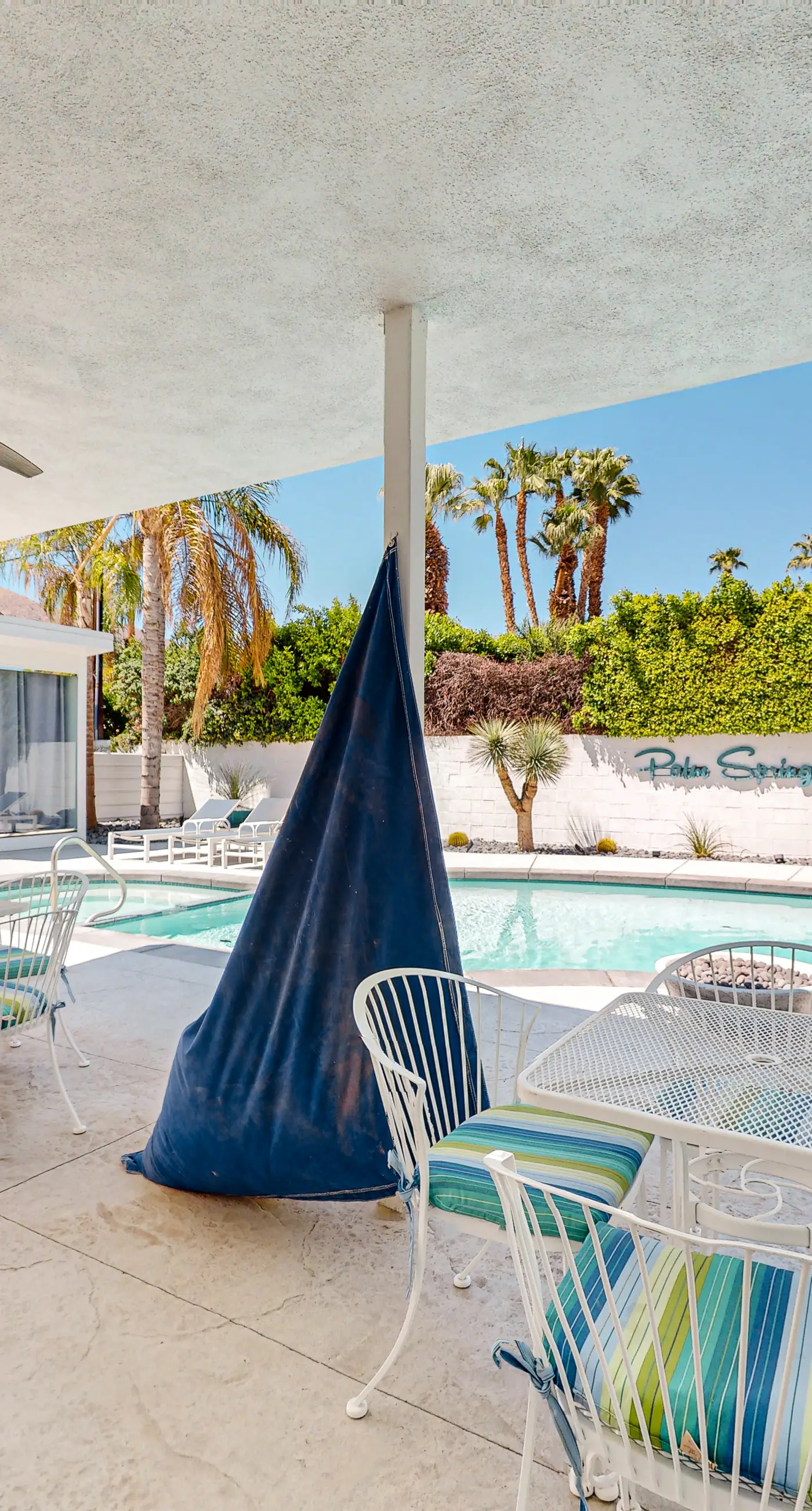Twin Palms Modern