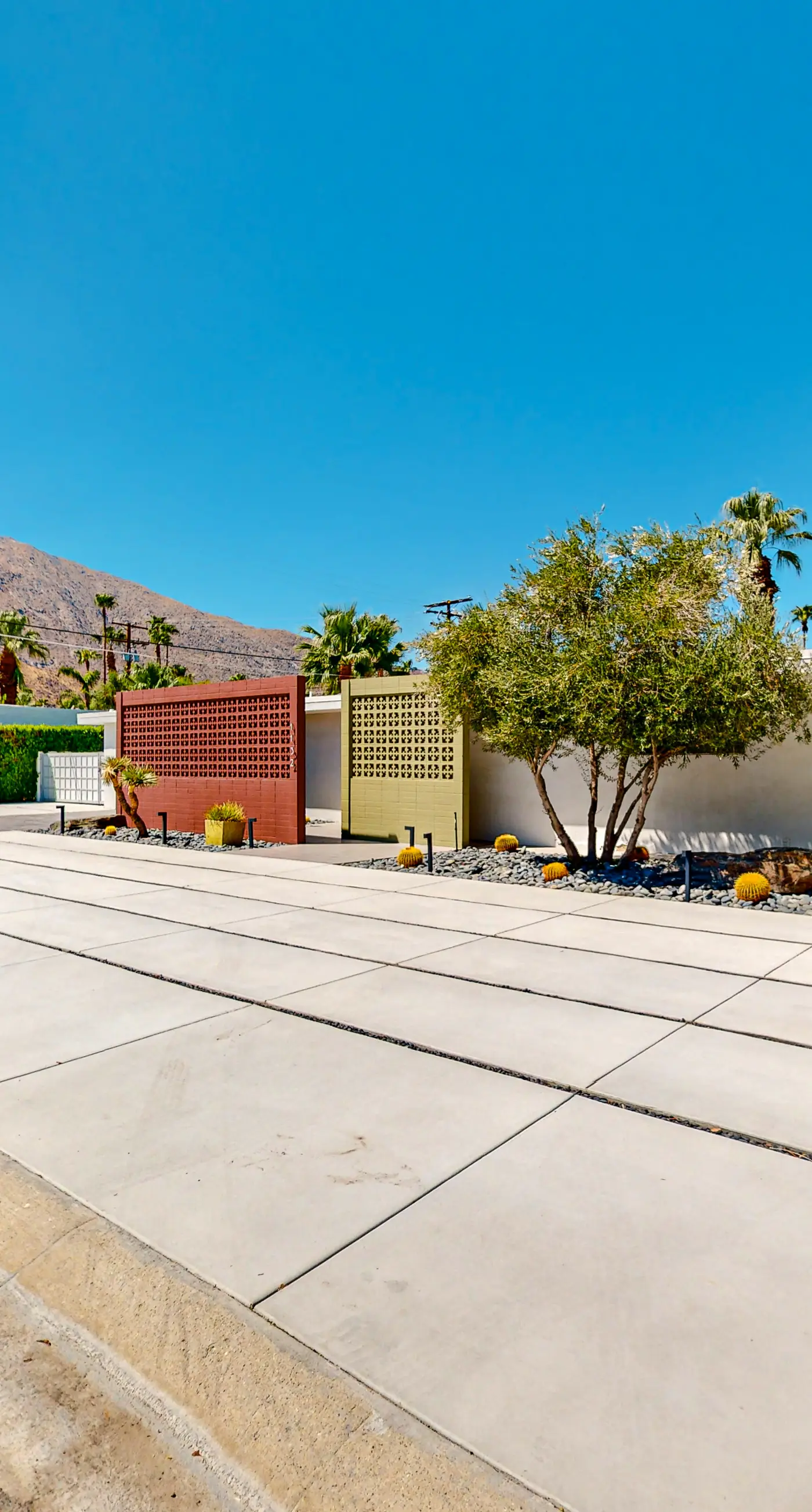 Twin Palms Modern