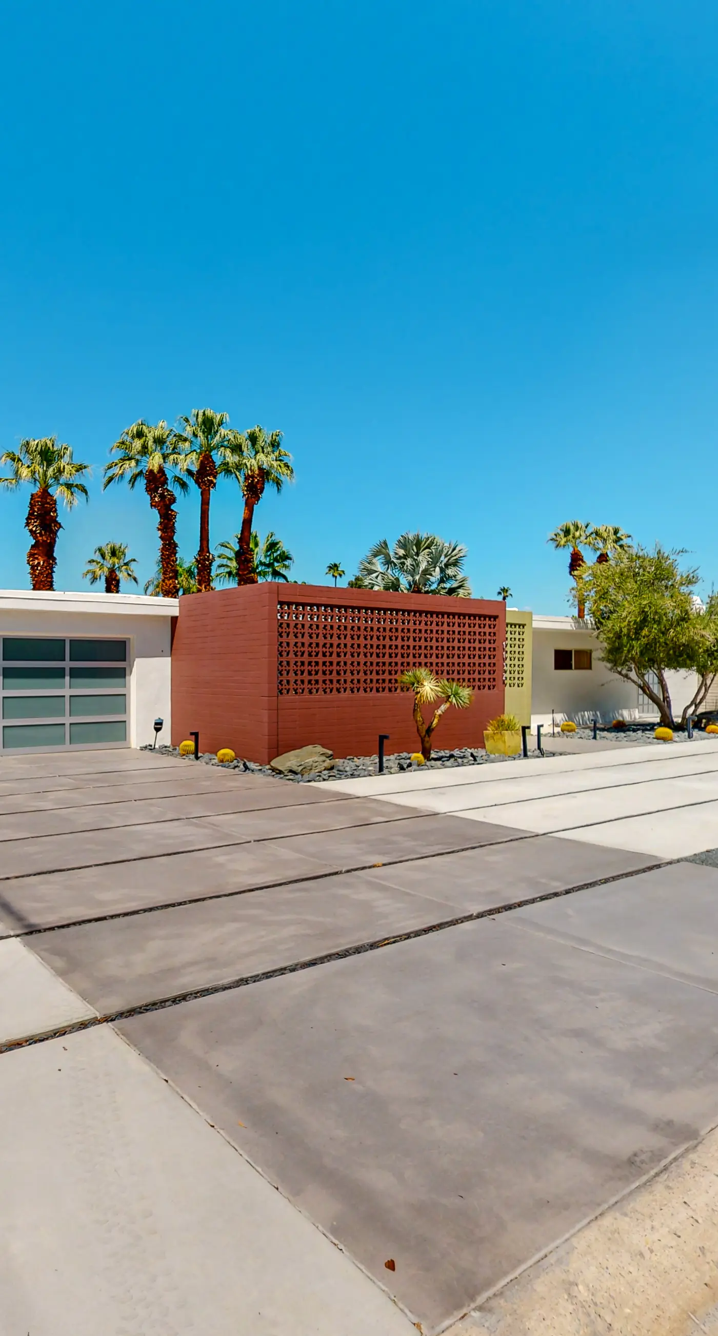 Twin Palms Modern