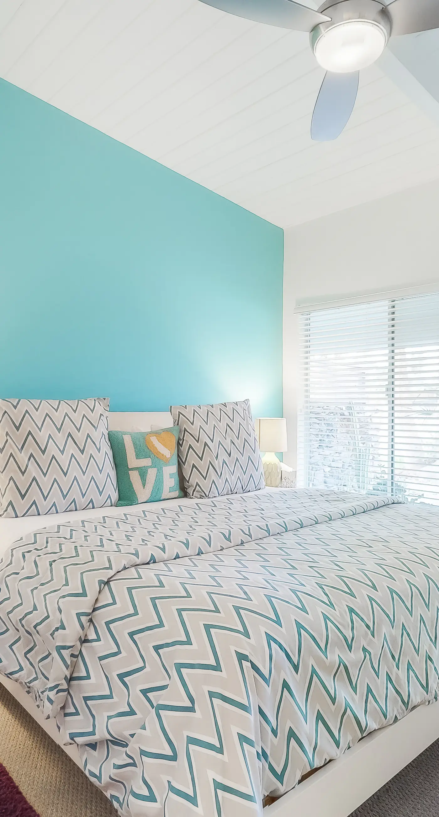 Palm Springs Style - 2875