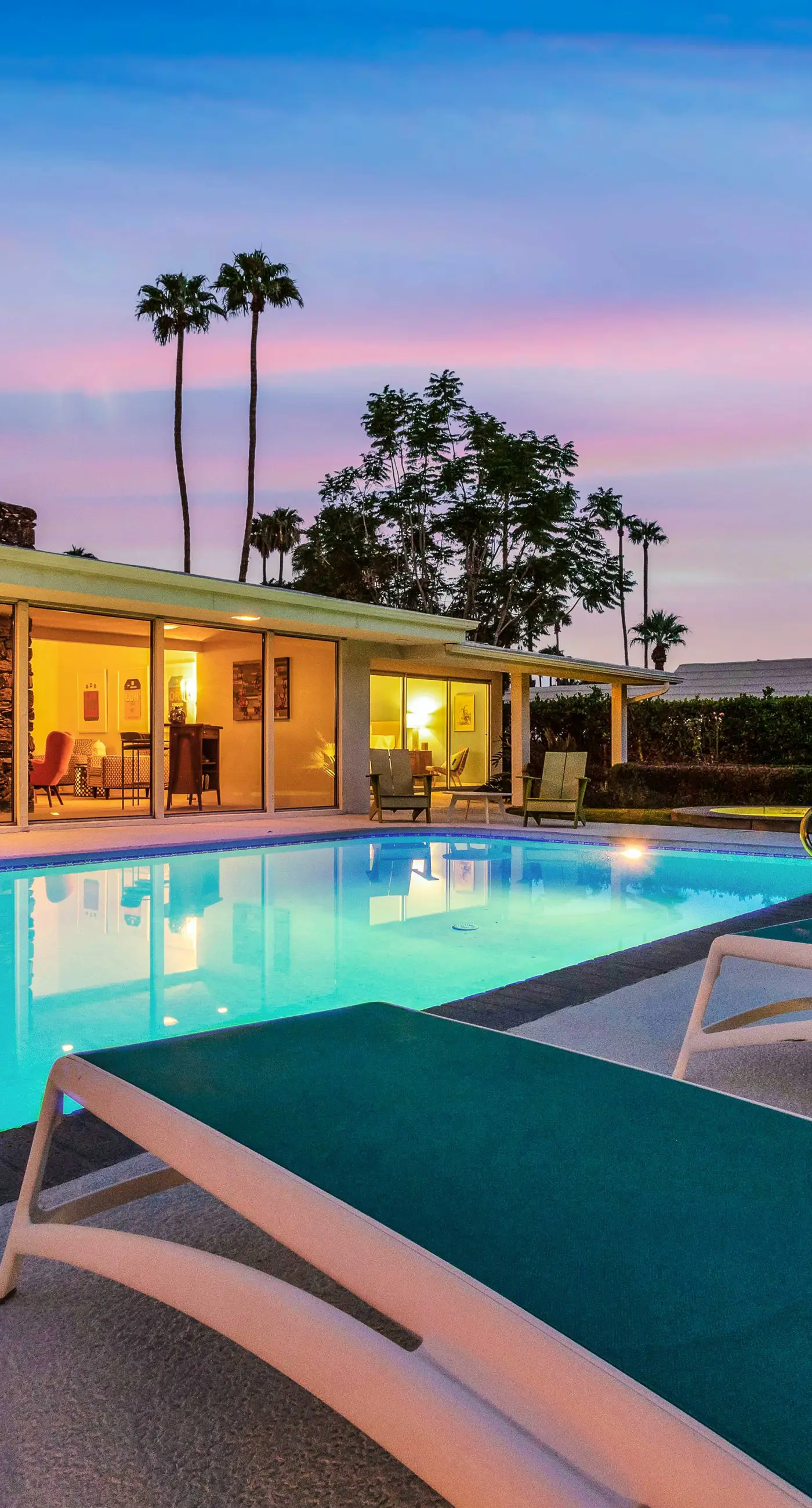 Palm Springs Style - 2875
