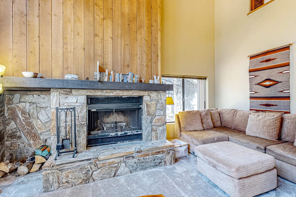 Two-story home with large deck & patio, air hockey, near golf courses