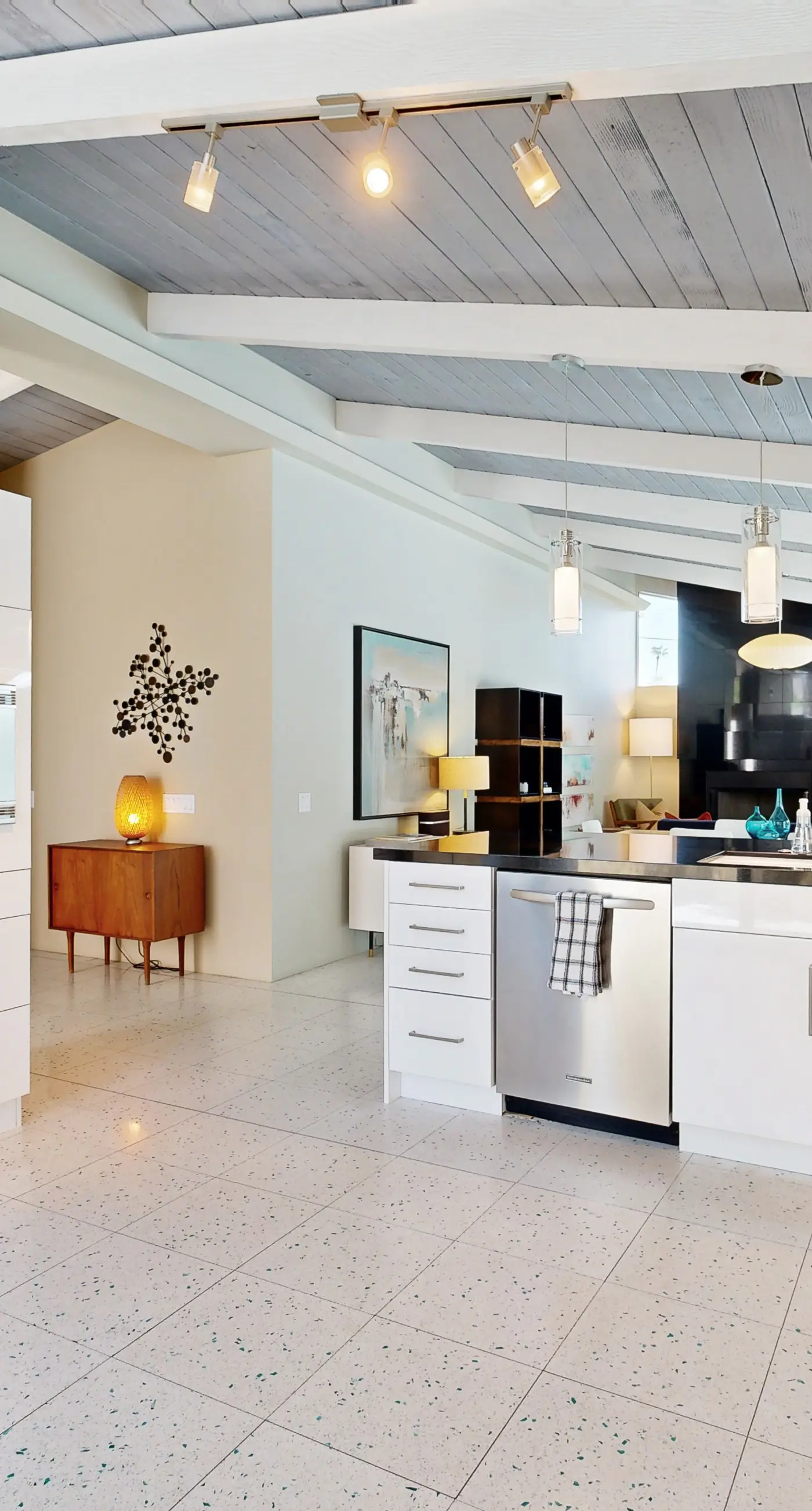 Twin Palms Mid-century Escape - 1983