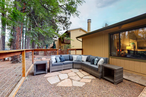 Golf Course Front Townhouse w/Deck, Patio, Gas Grill, Free WiFi, Wood Fireplace
