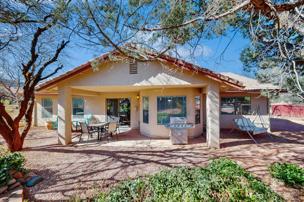 Bell Canyon Retreat