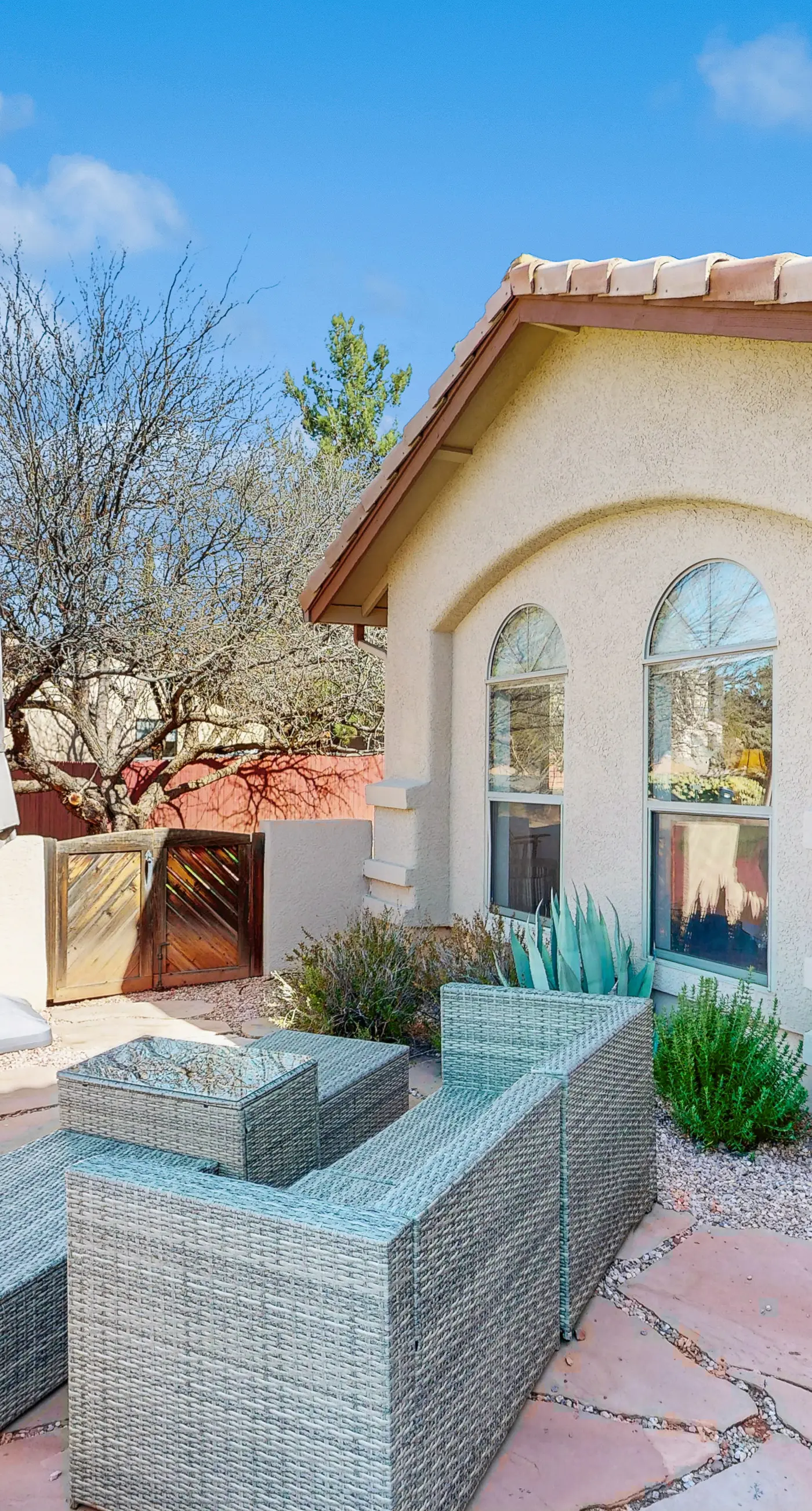 Bell Canyon Retreat