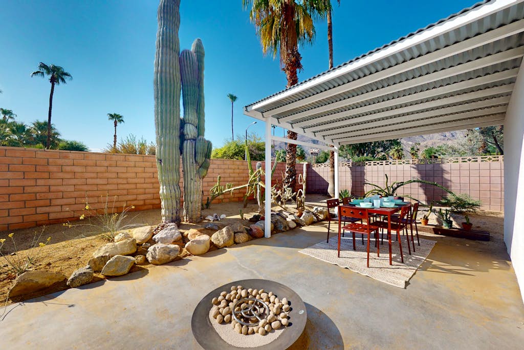 Remodeled midcentury charmer with private salt water pool spa and mountain views