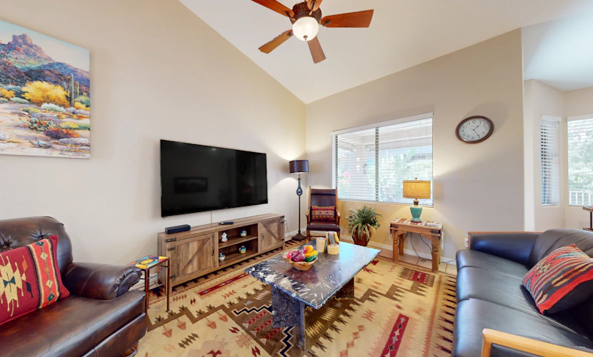 Sunny townhome with a lovely patio & W/D - pool, game room, and gym access