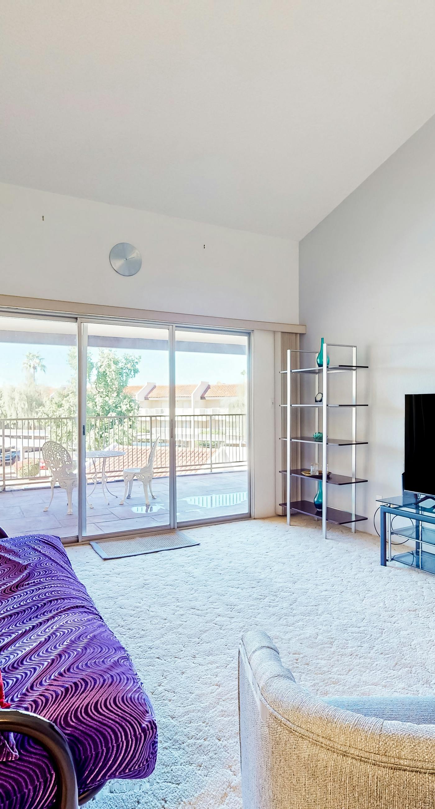 The Palm Searcher, Unit 344