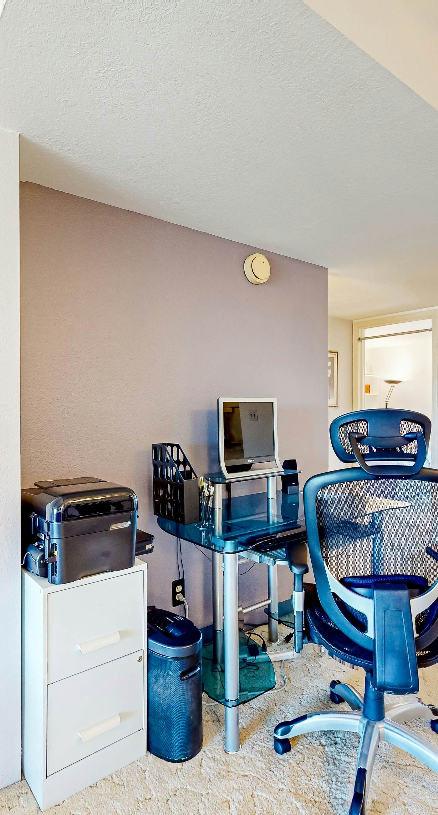 The Palm Searcher, Unit 344