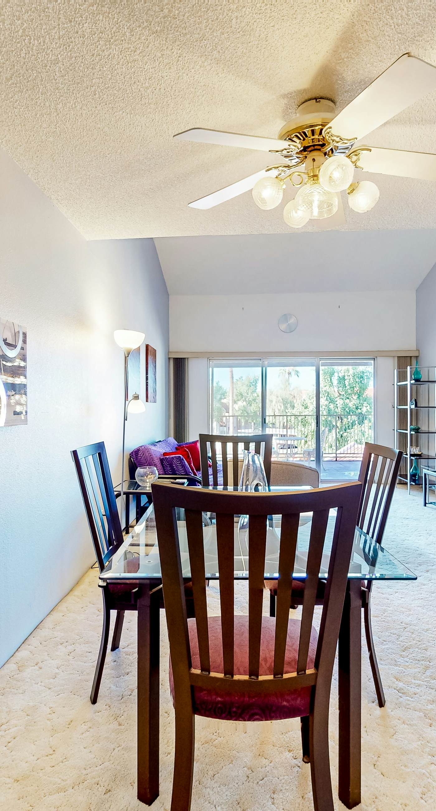 The Palm Searcher, Unit 344