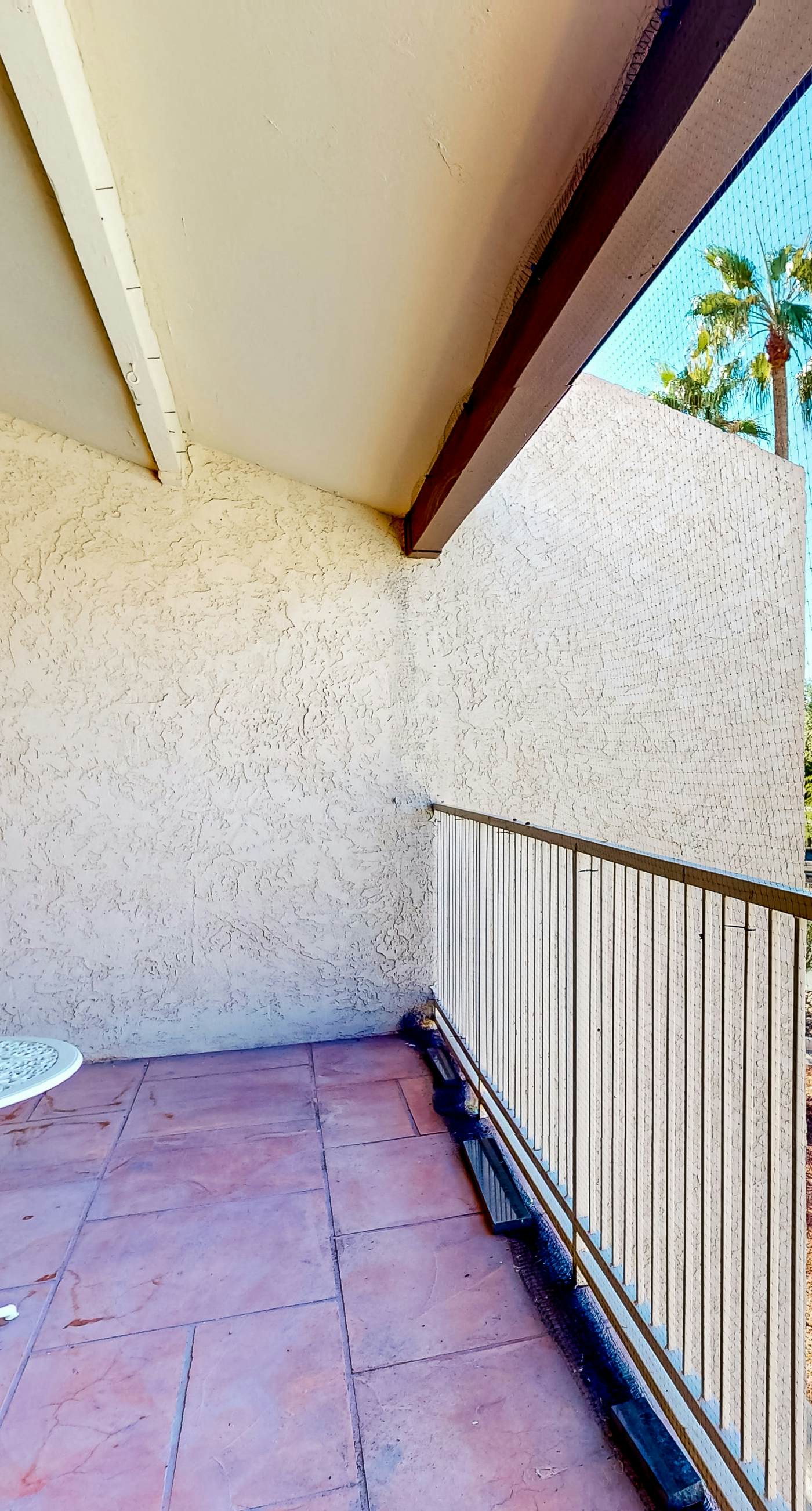 The Palm Searcher, Unit 344