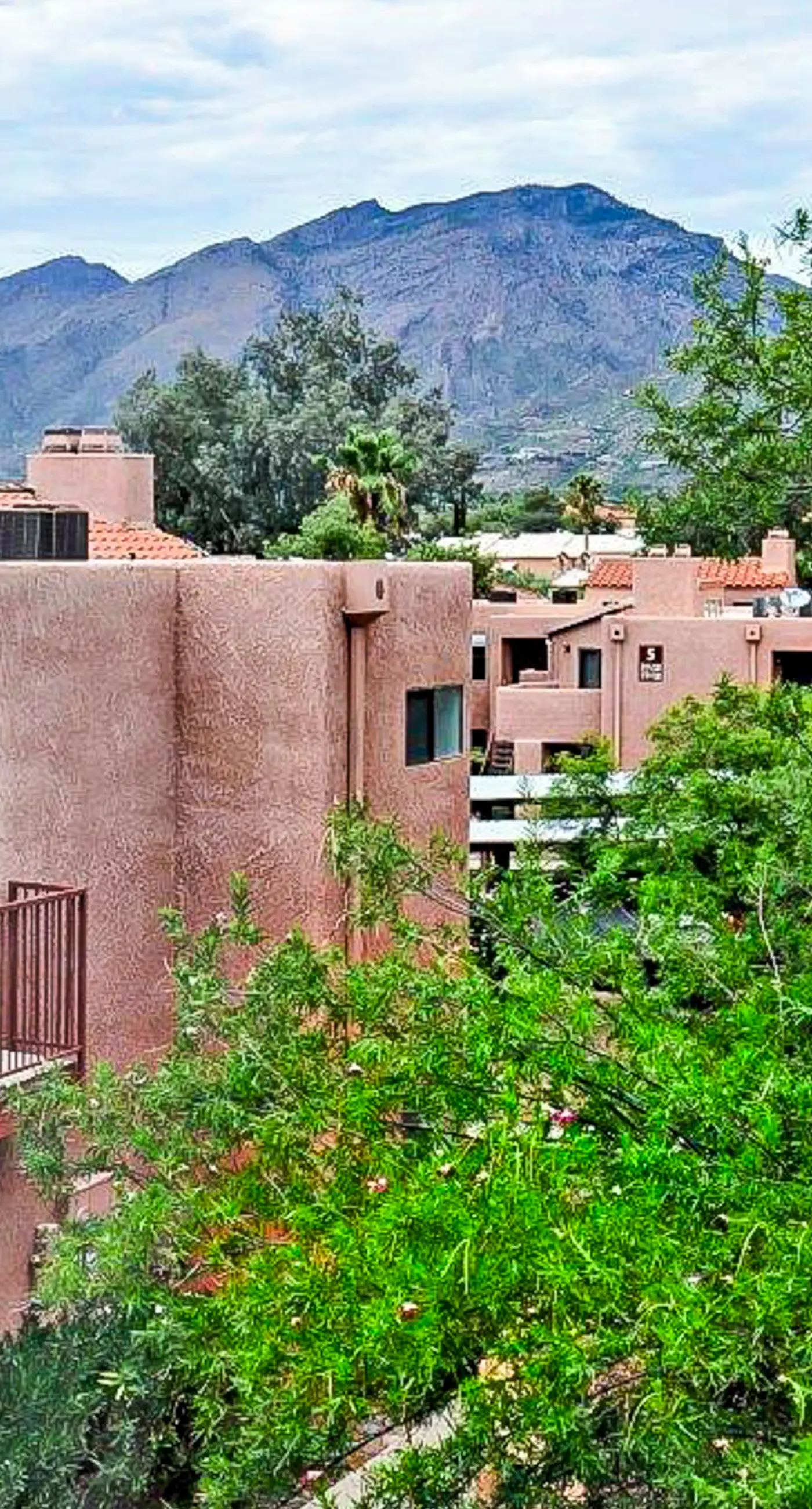 Ventana Vista Condo