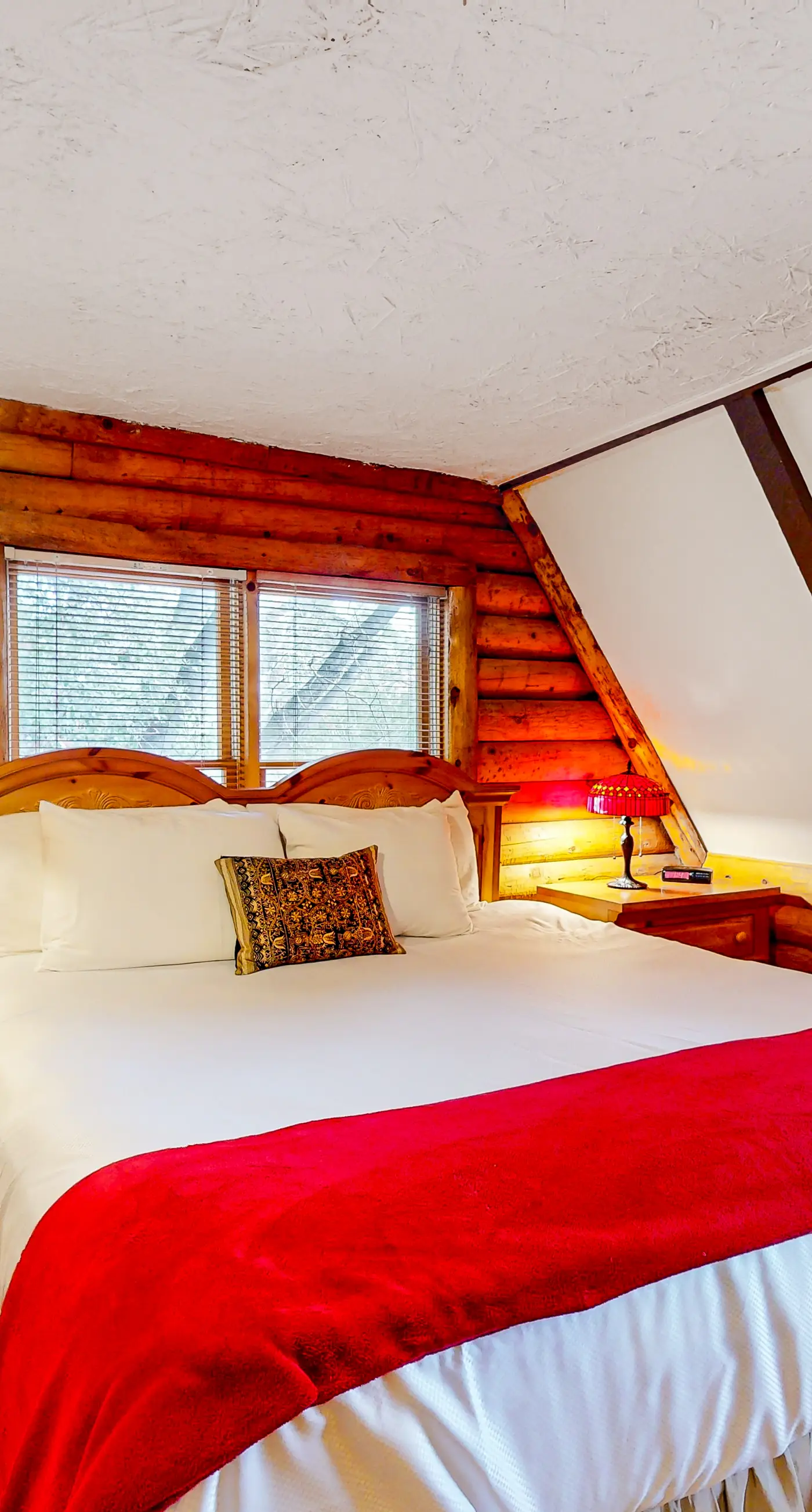 San Jacinto Lodge