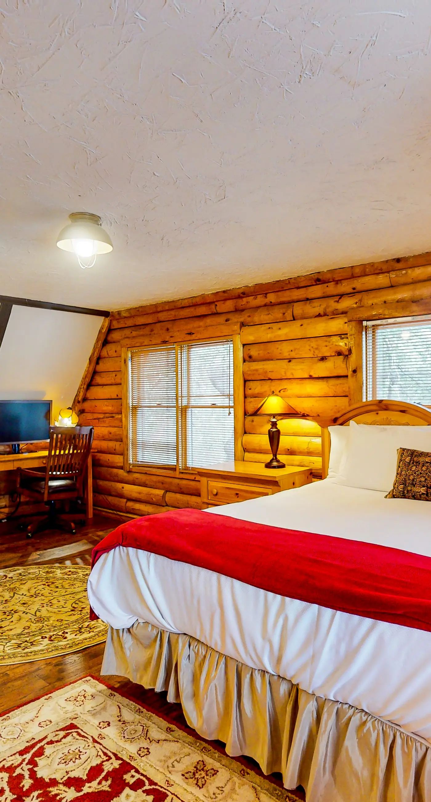 San Jacinto Lodge