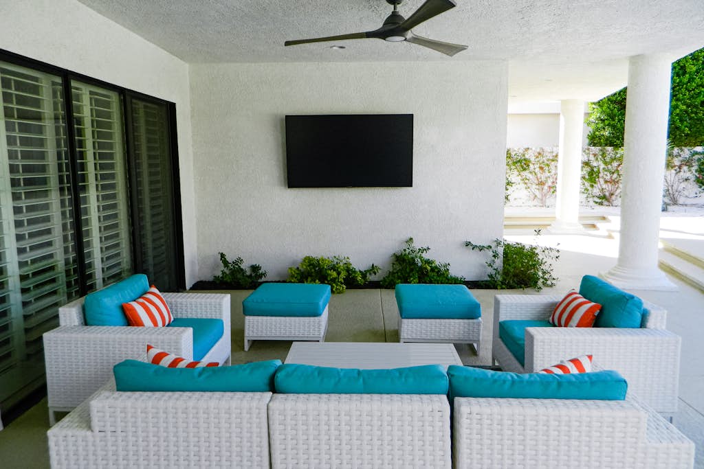 Gorgeous home with private pool, high-speed WiFi, central AC, & EV charger