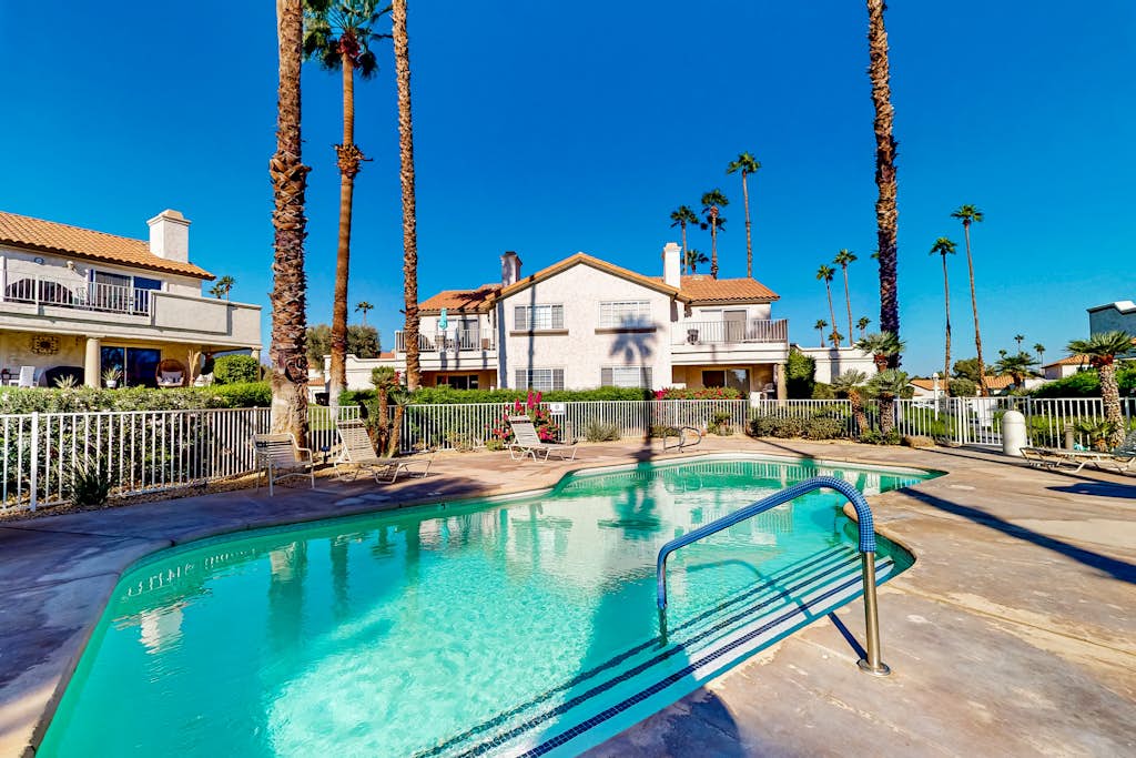Ground-floor mountain view condo with a pool, hot tub, tennis, & fitness room