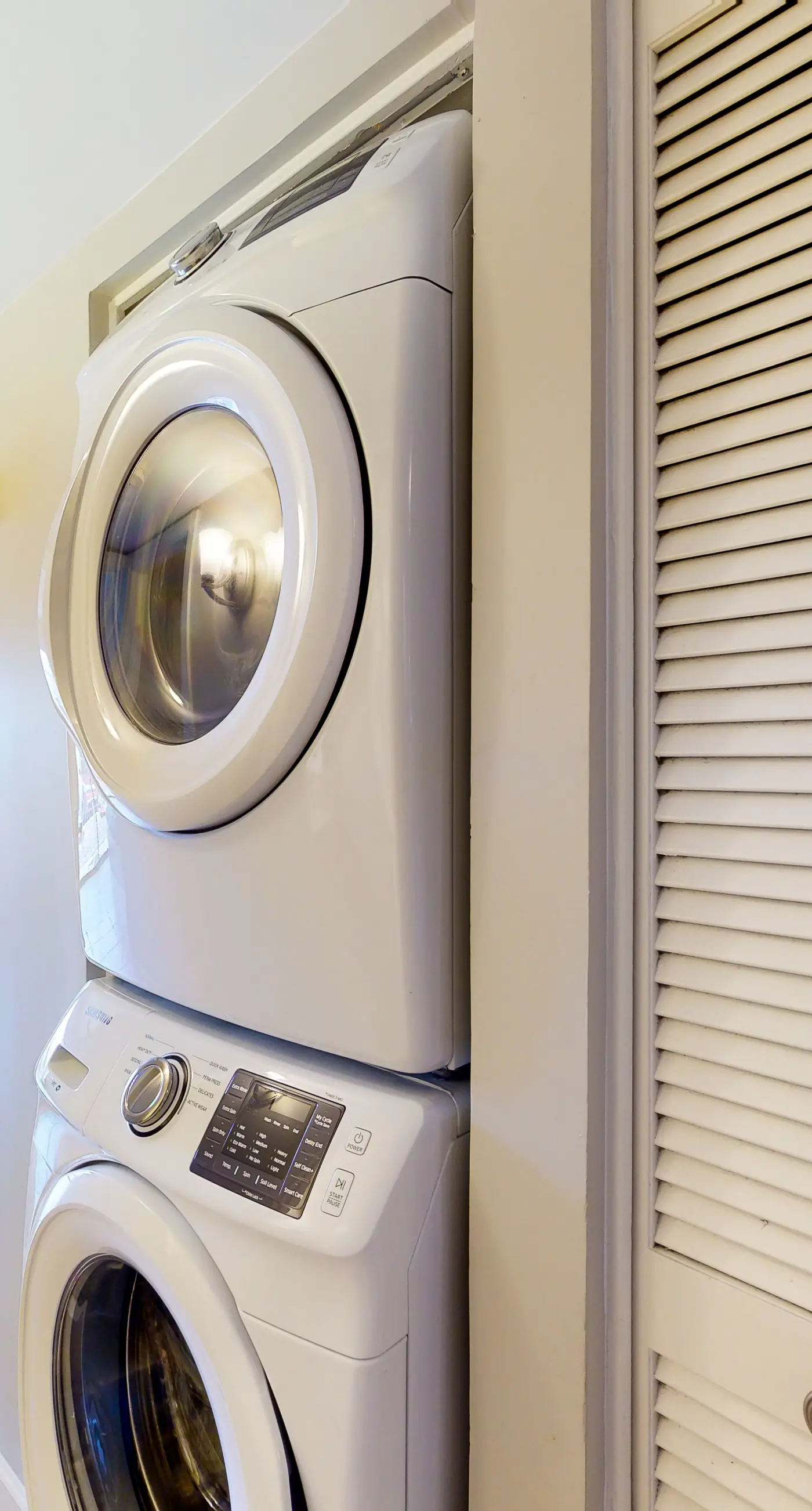 Golden Oasis, Unit #110